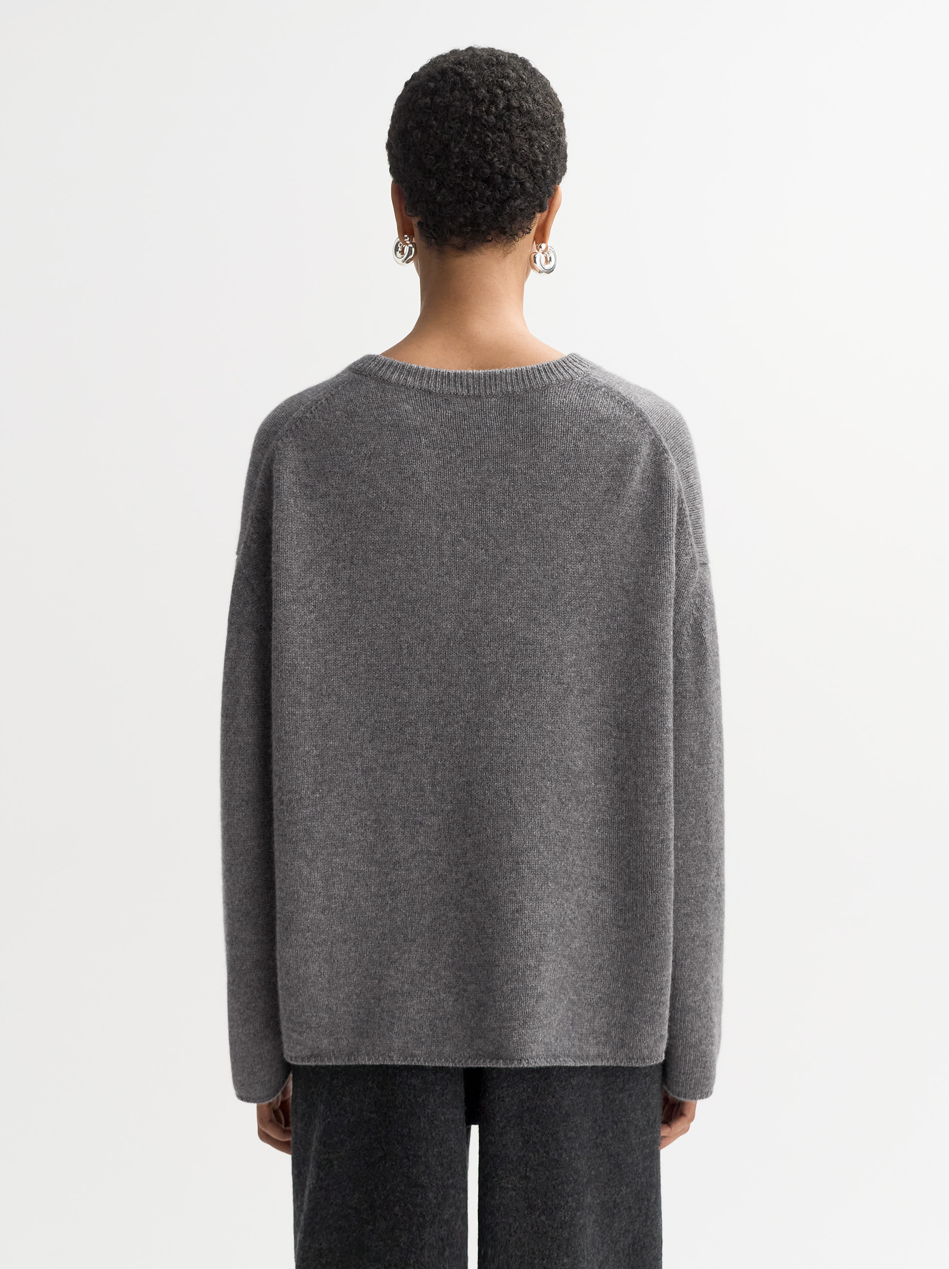 Relaxed fit crewneck 3