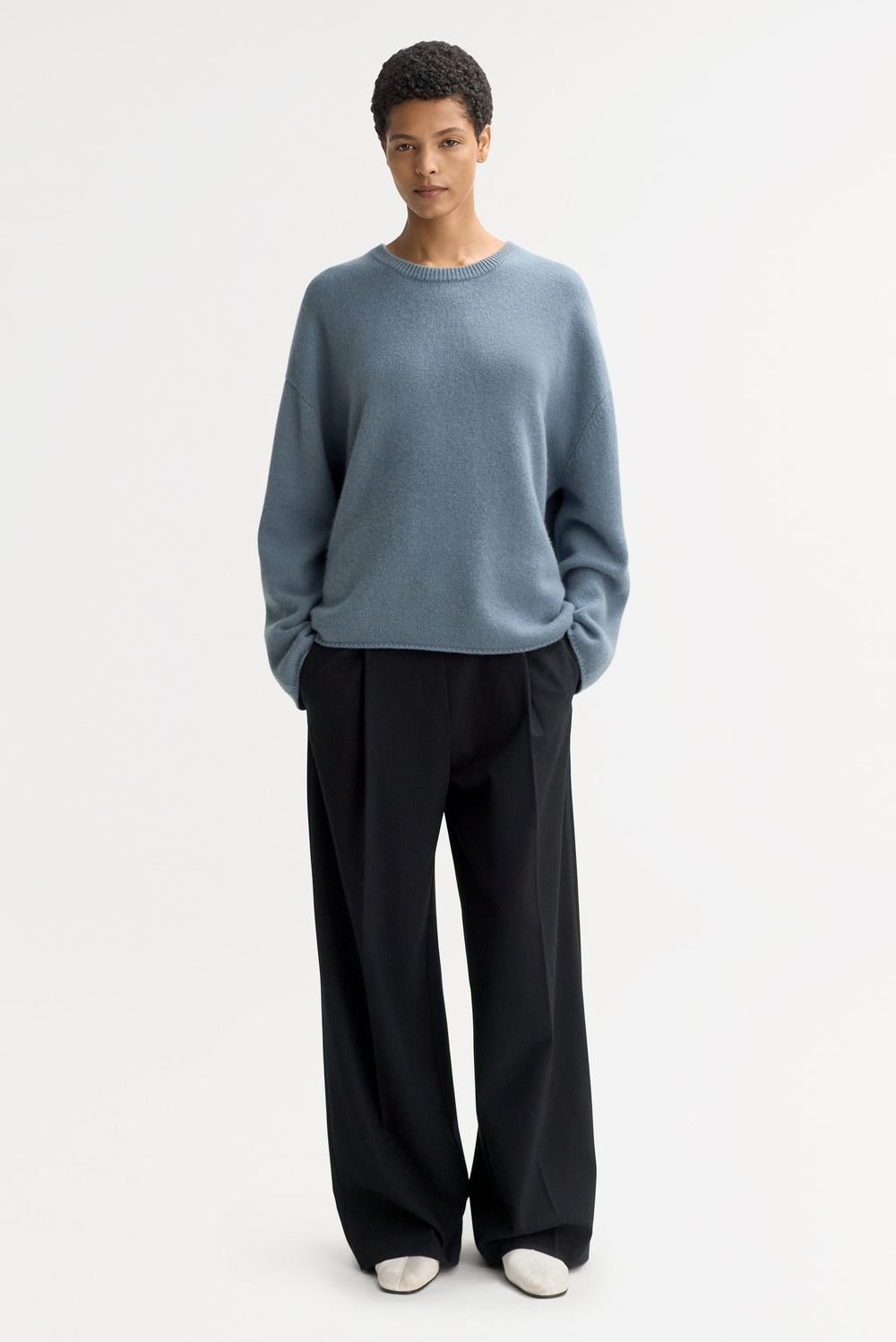 anuke Crewneck Soft Knit チャコールグレー 完売 anuke Crewneck Soft Knit チャコールグレー 完売 anuke