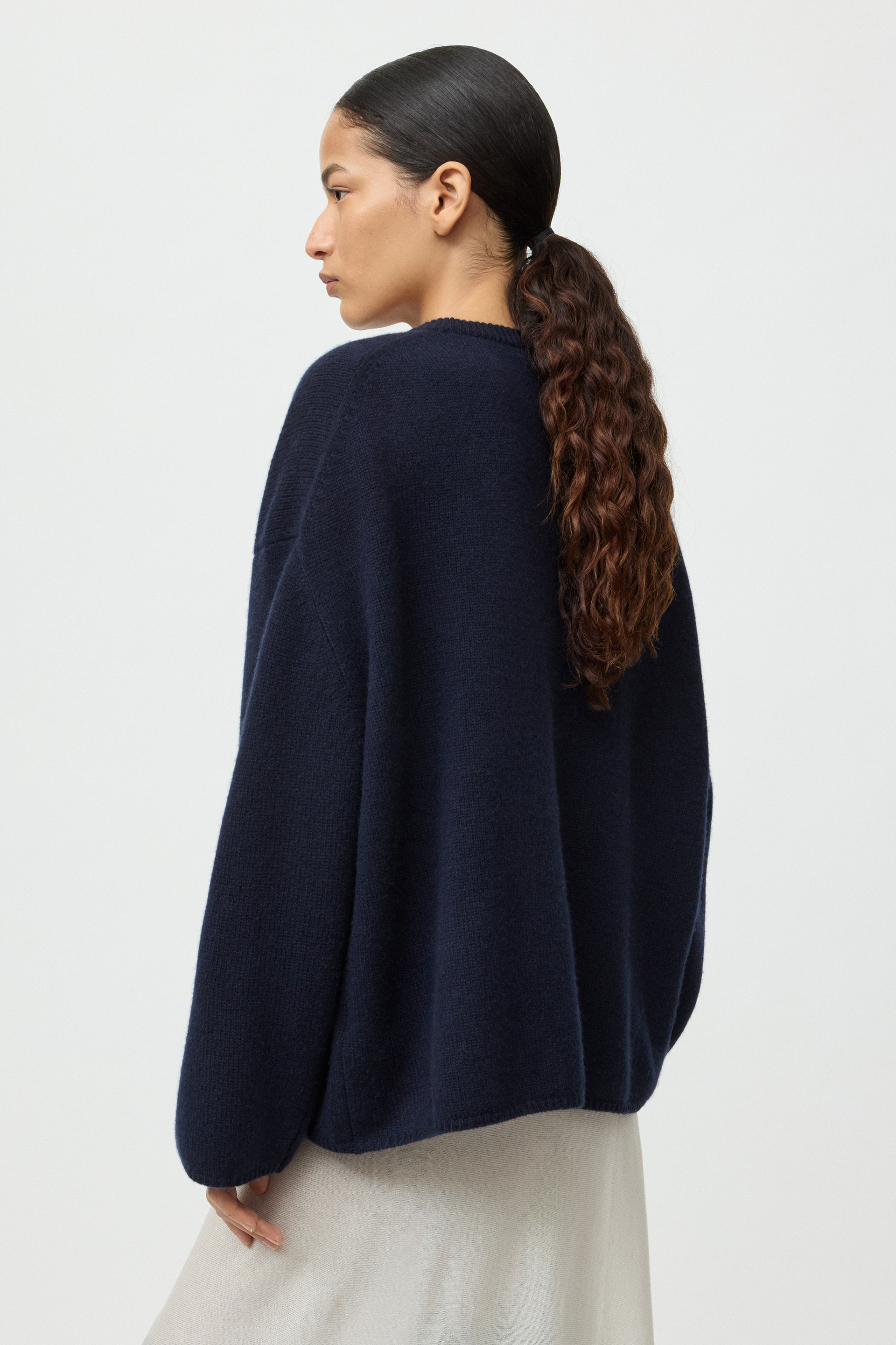 Relaxed fit crewneck 2