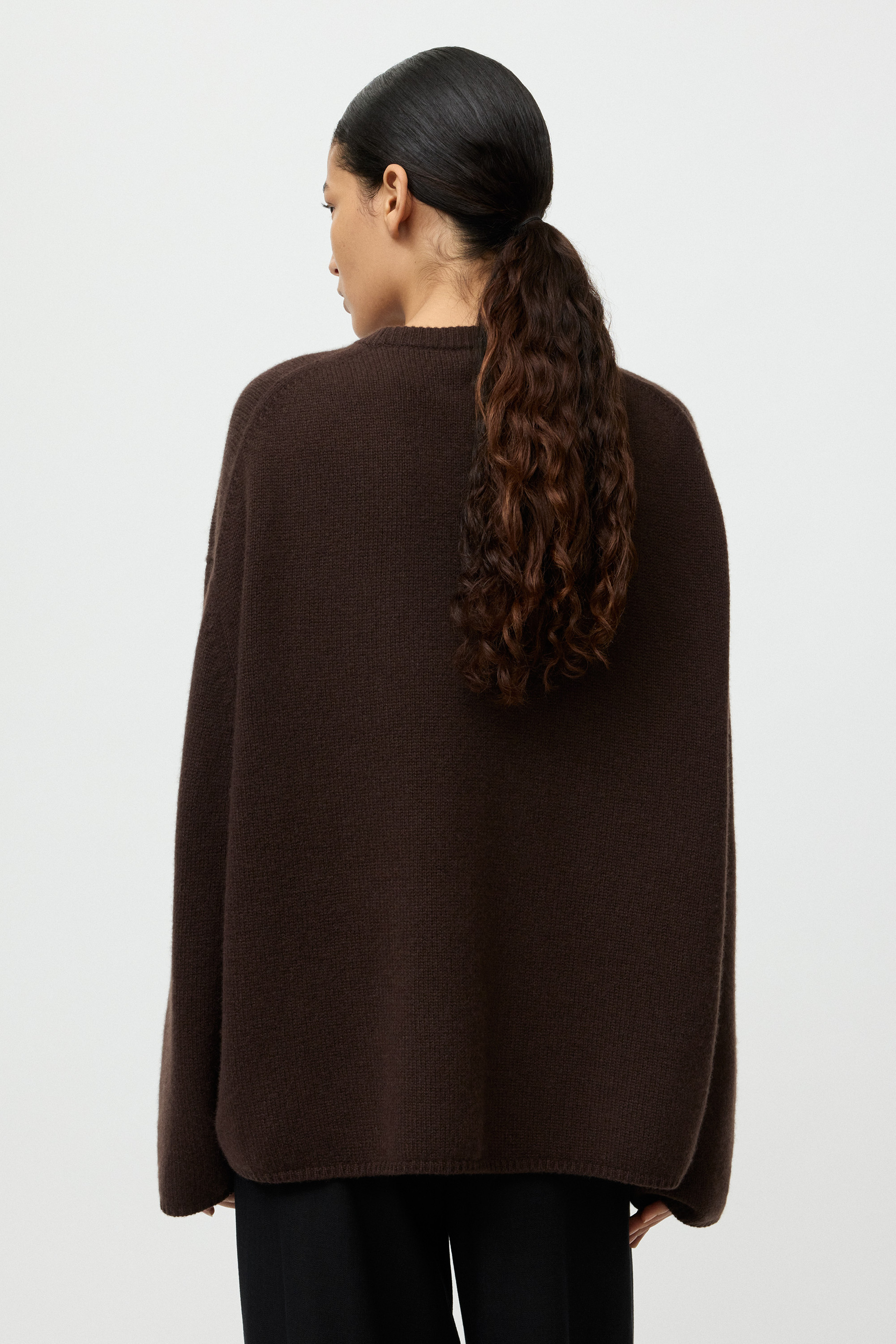 Relaxed fit crewneck 3
