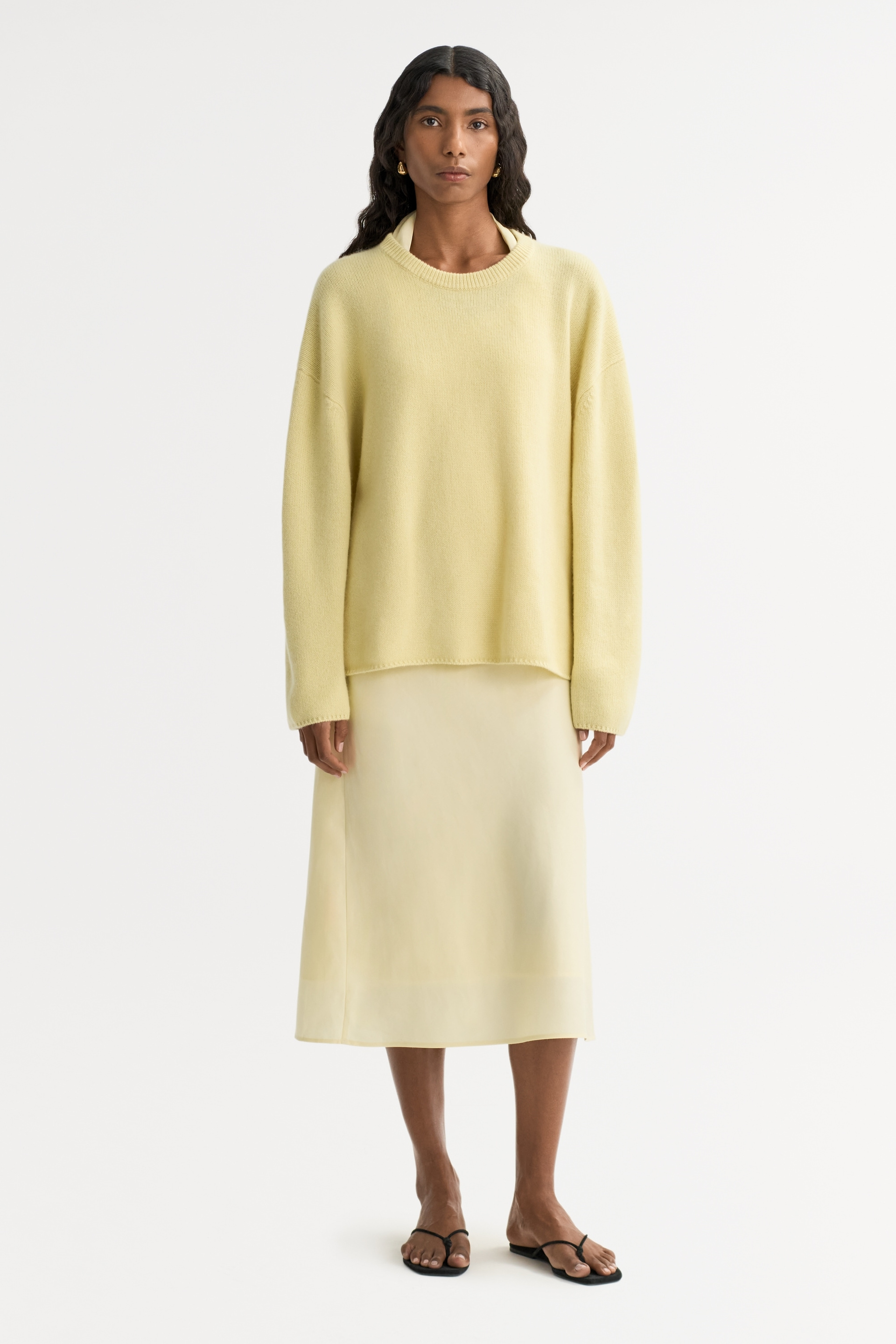 Relaxed fit crewneck 0