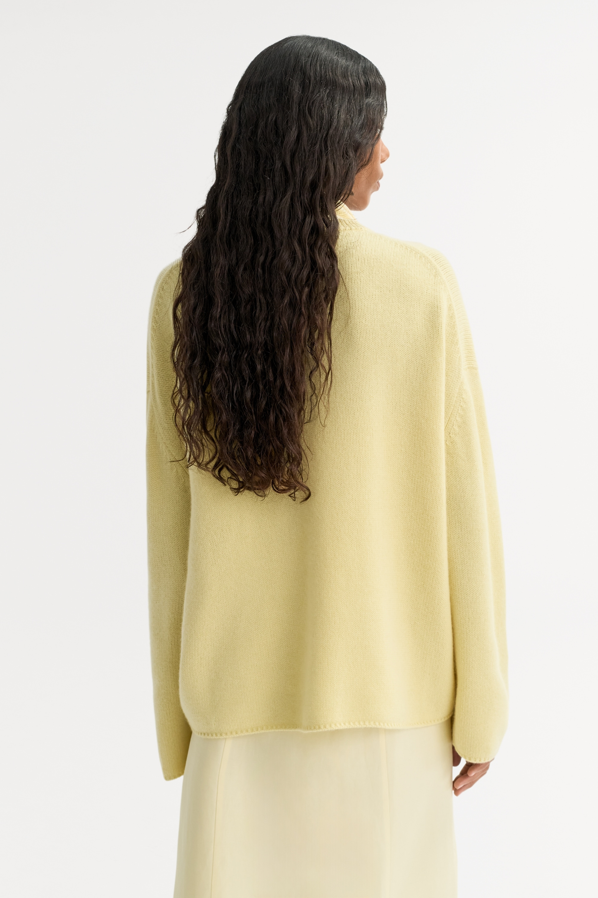Relaxed fit crewneck 3