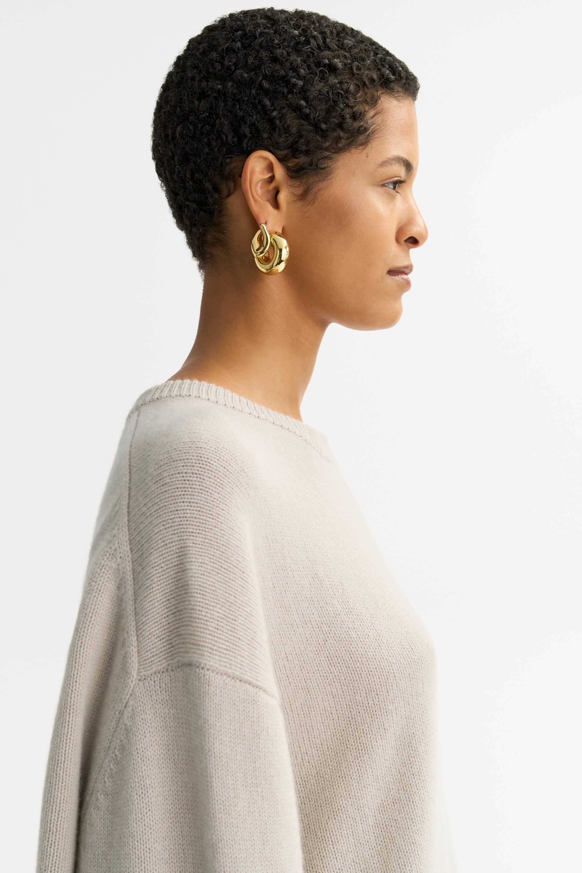 Relaxed fit crewneck 4