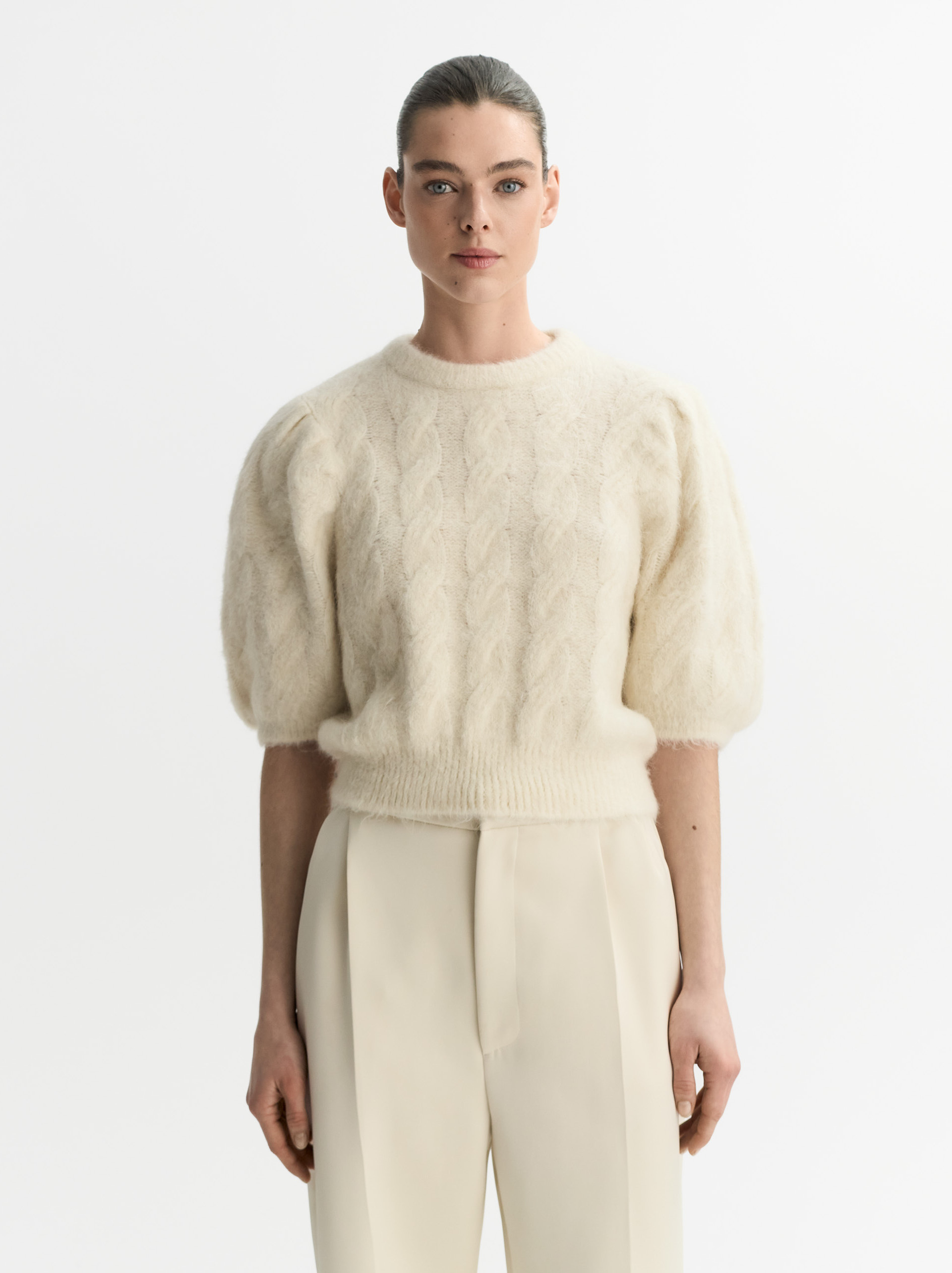 Alpaca top 2