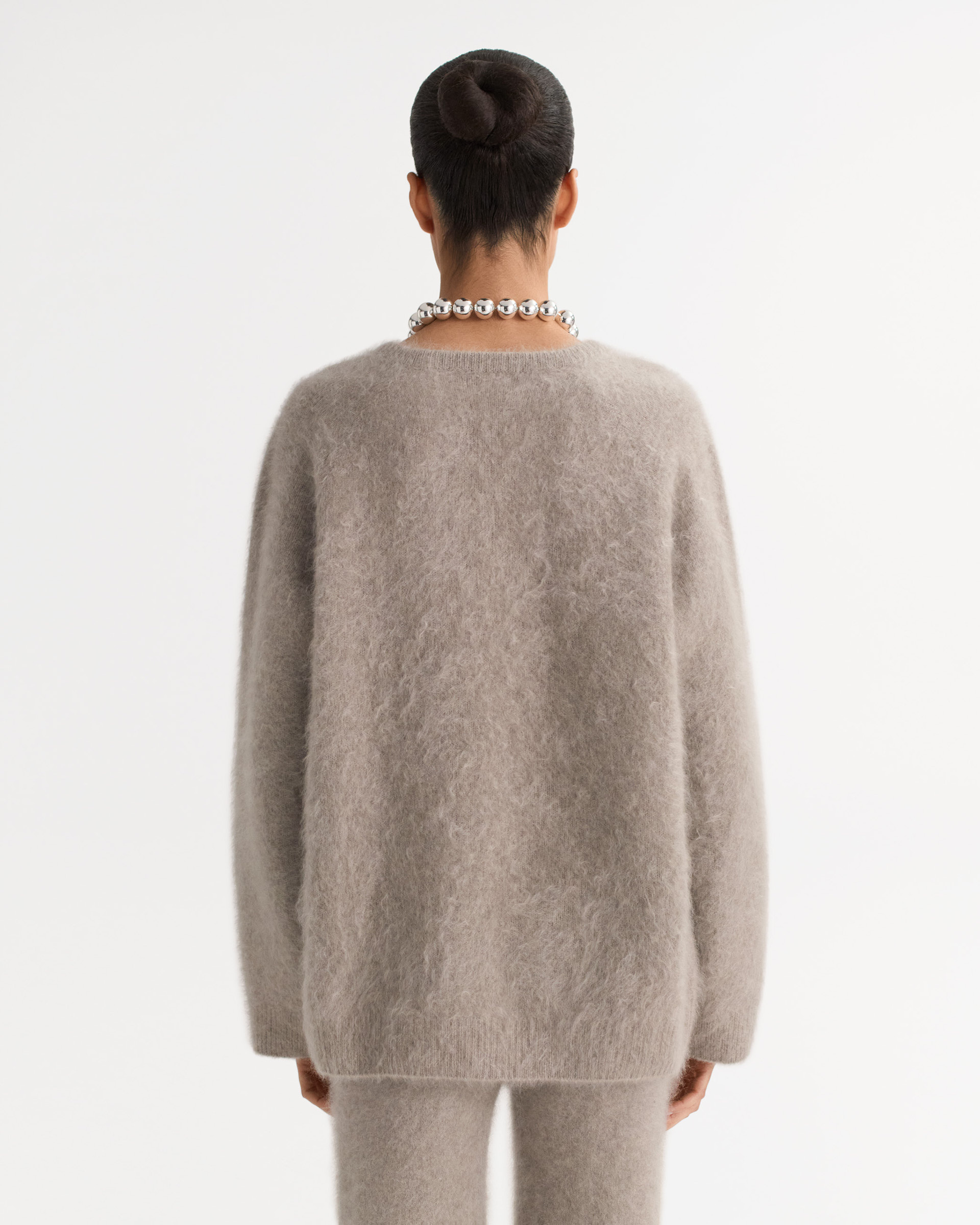 Brushed v-neck 3