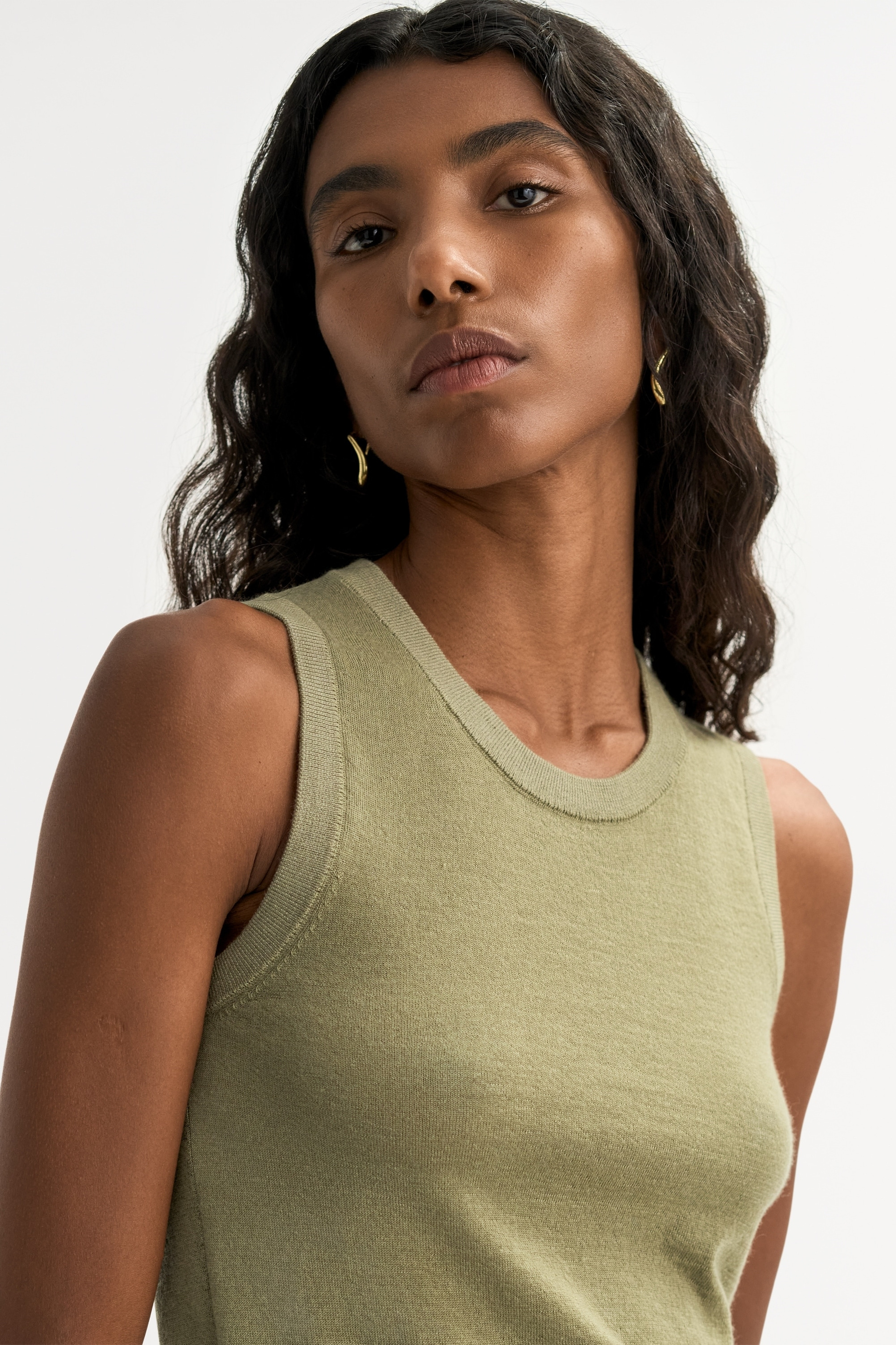 Featherlight Singlet 4