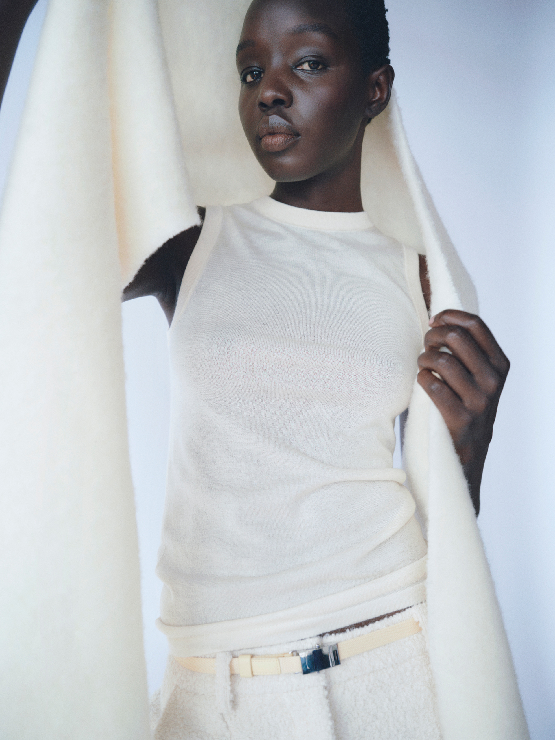 Featherlight Singlet 5