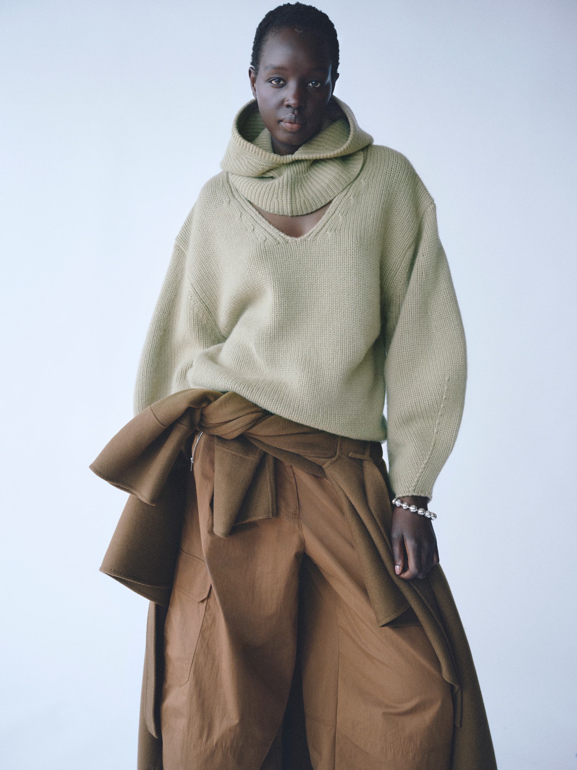 Puff Sleeve V-neck 5