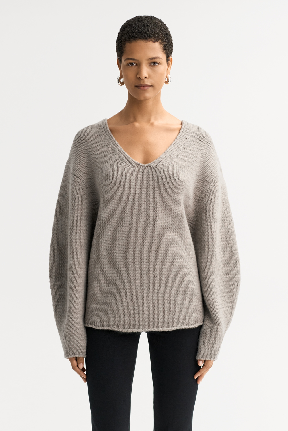 Puff Sleeve V-neck - V-Necks - Fuchsia | Soft Goat