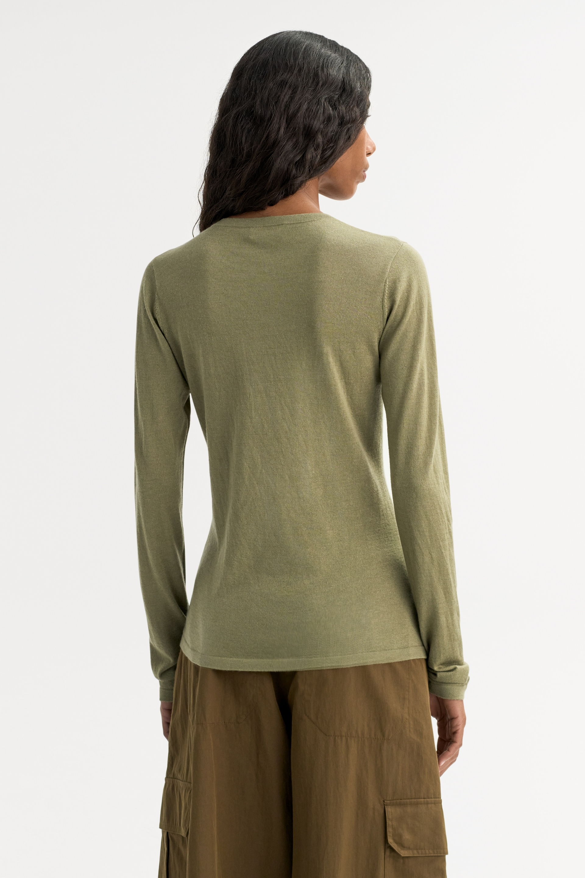 Featherlight Crewneck 3