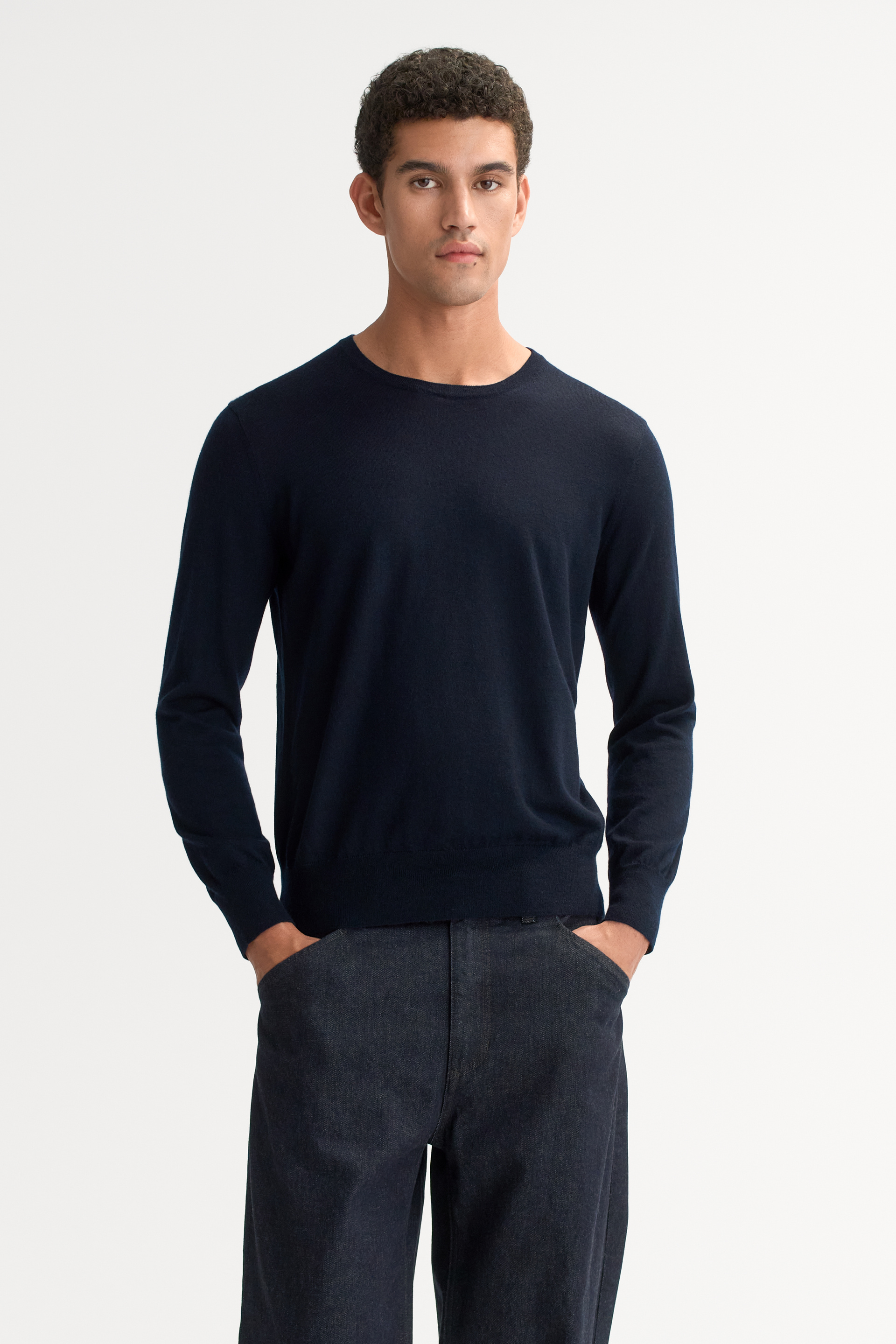 Men's featherlight crewneck 2