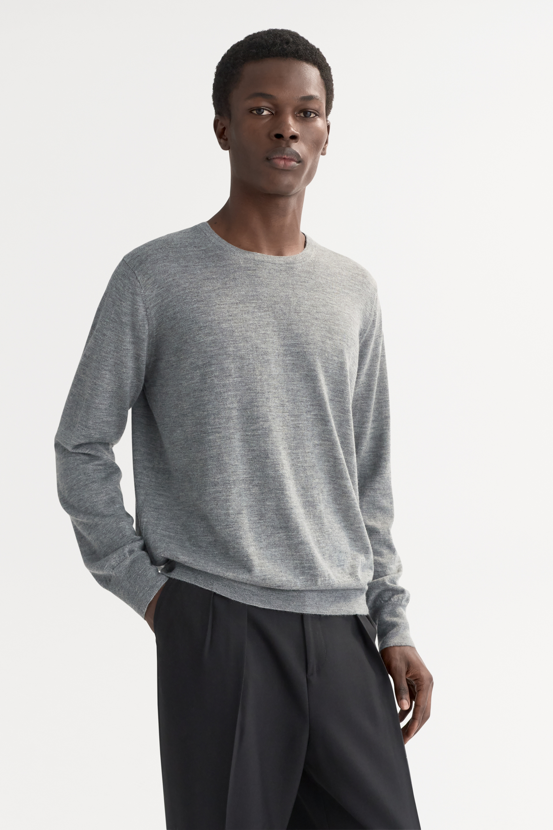 Men's featherlight crewneck 2