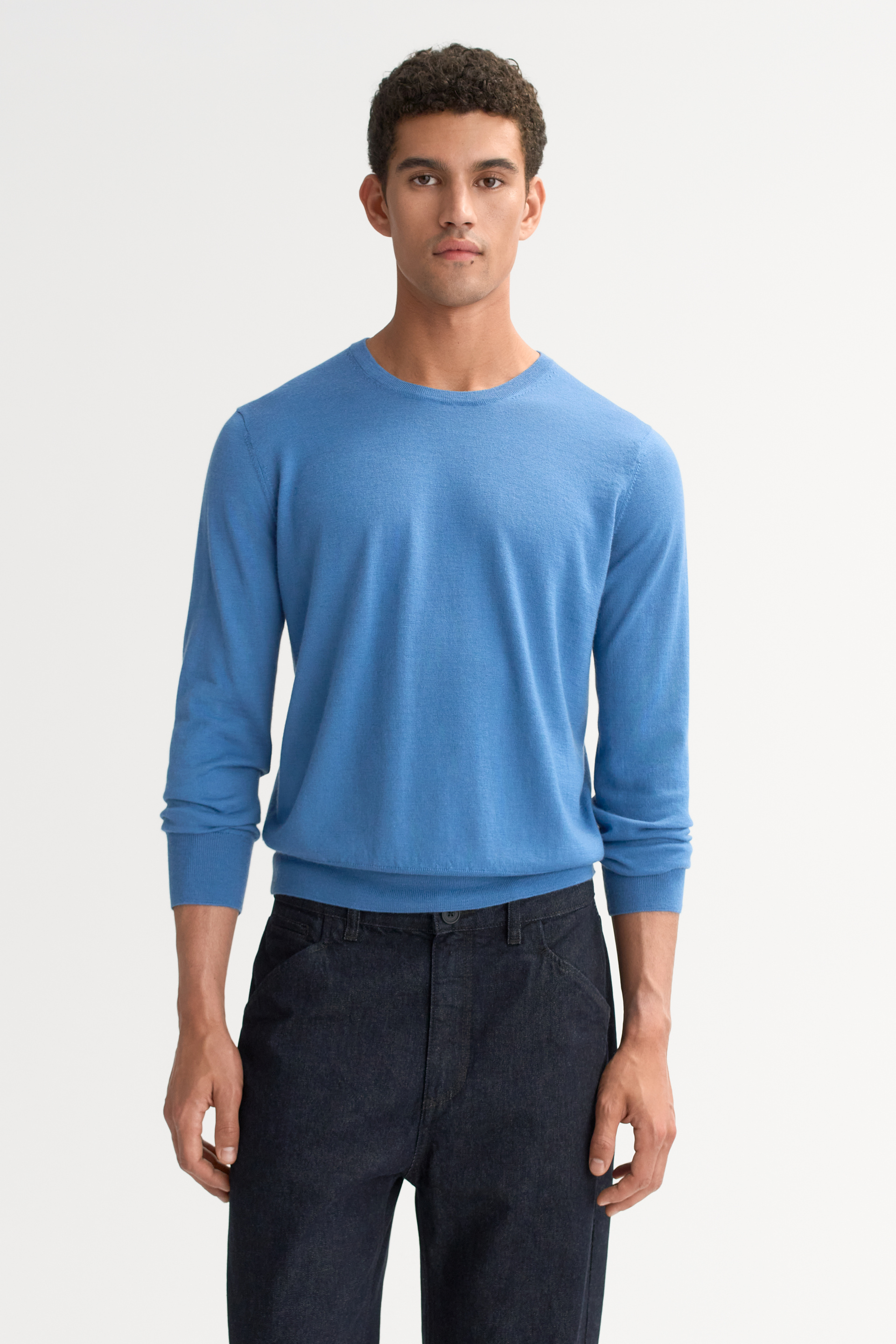 Men's featherlight crewneck 2