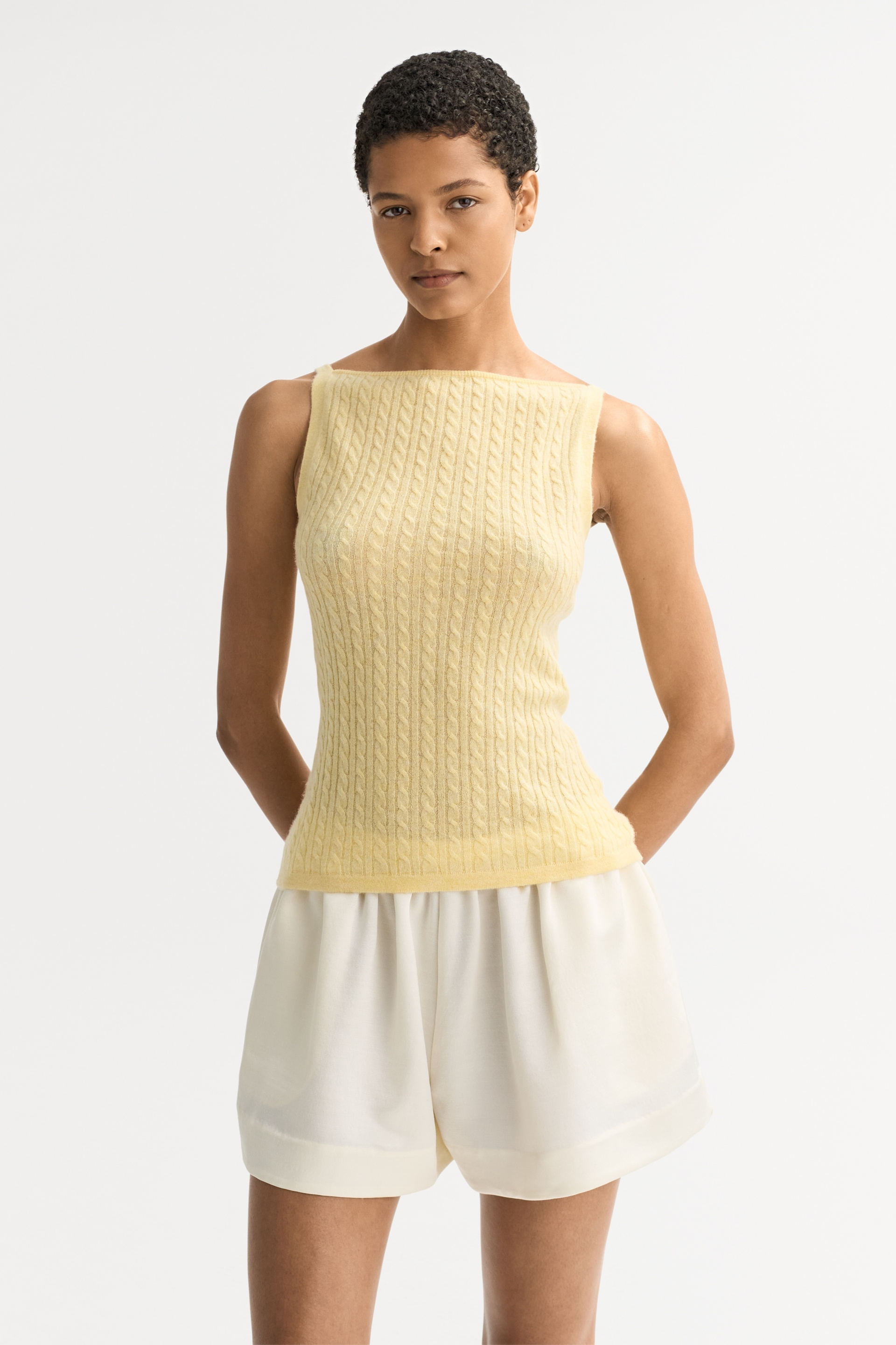 Cable knit singlet 2