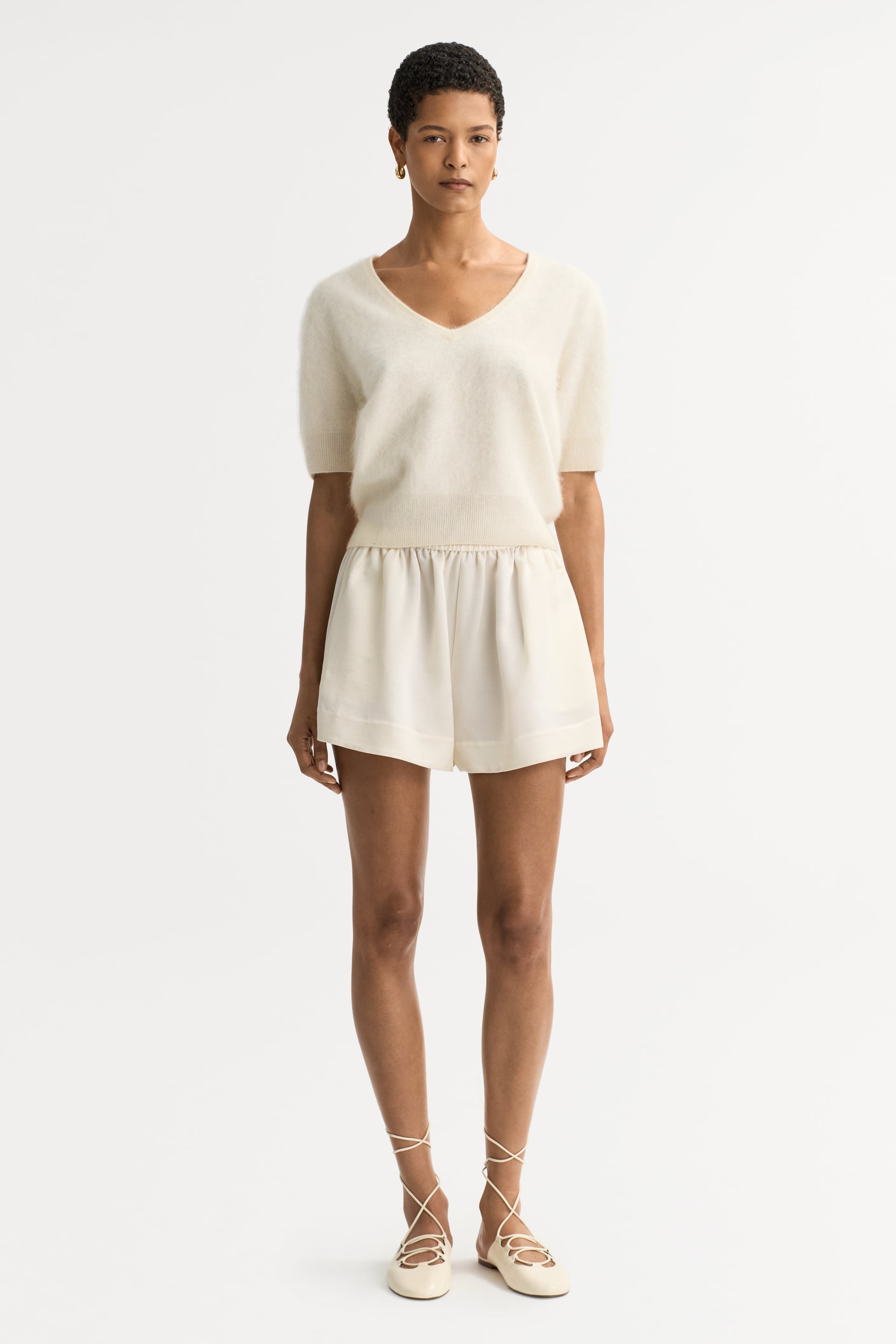 Brushed v-neck t-shirt Feather White 2