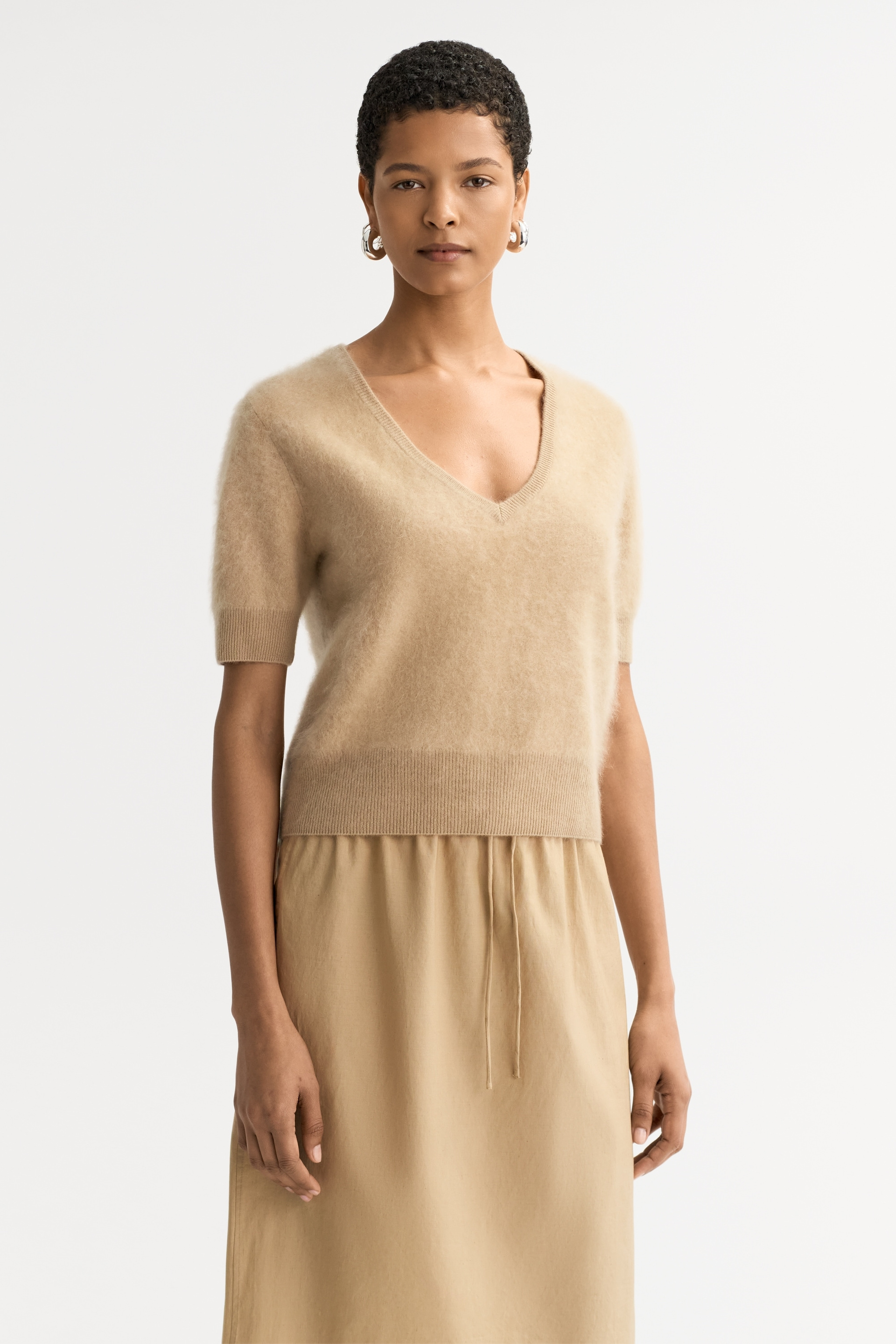 Brushed v-neck t-shirt 2