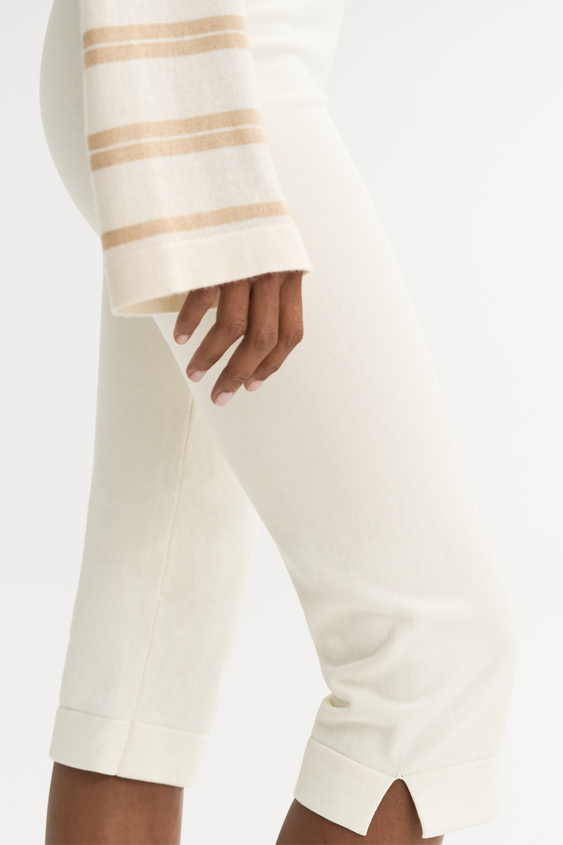 Capri pants 4