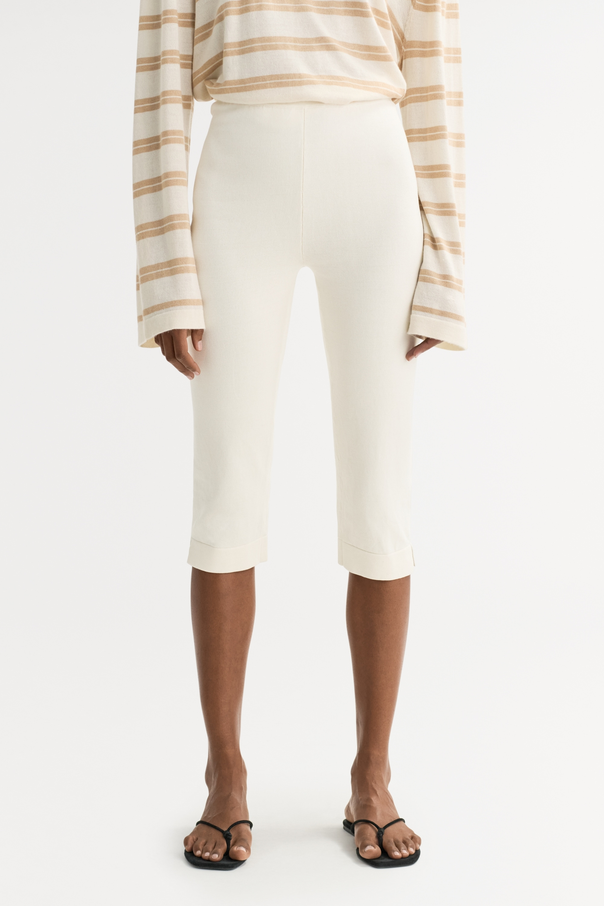 Capri pants 2