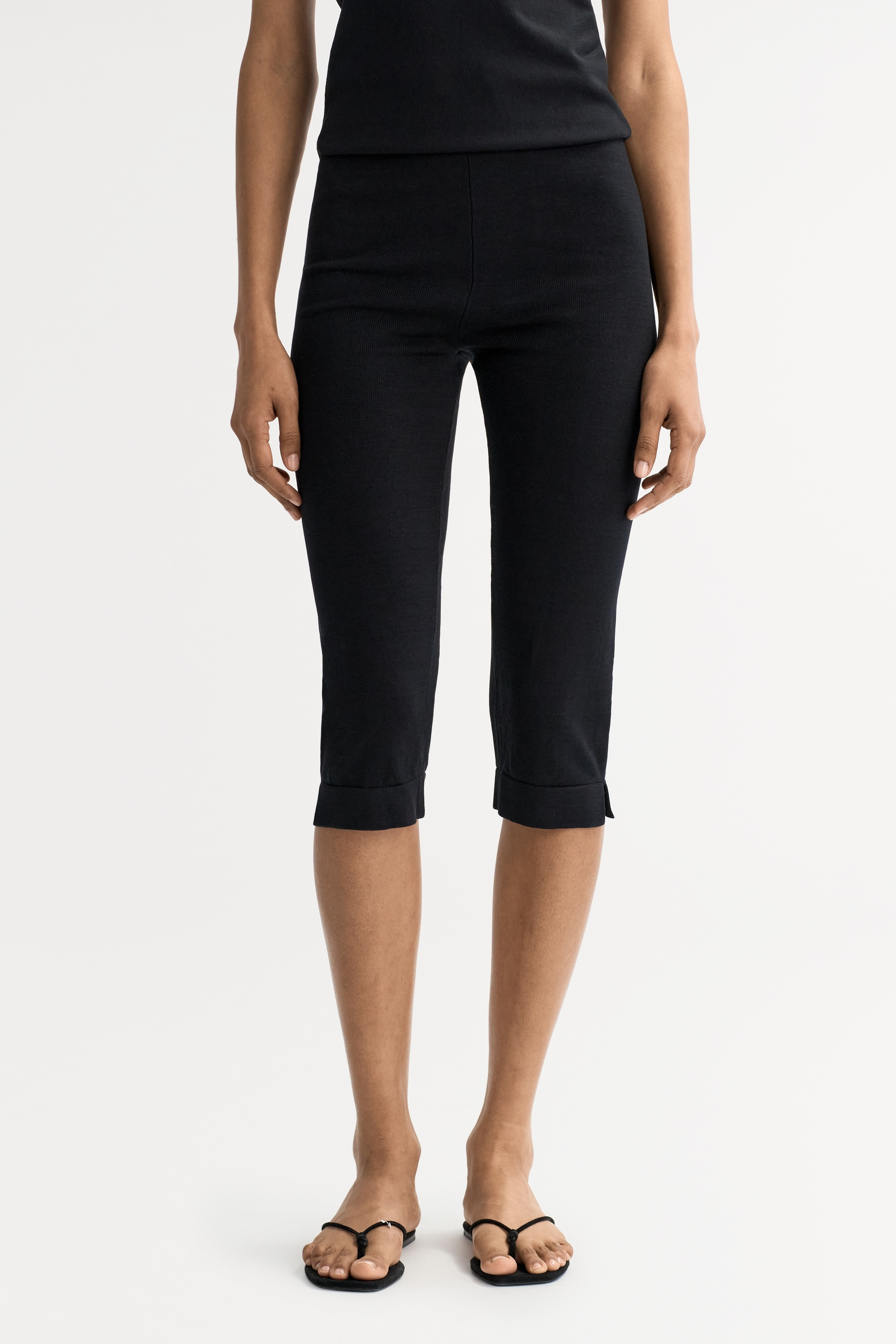 Capri pants 2