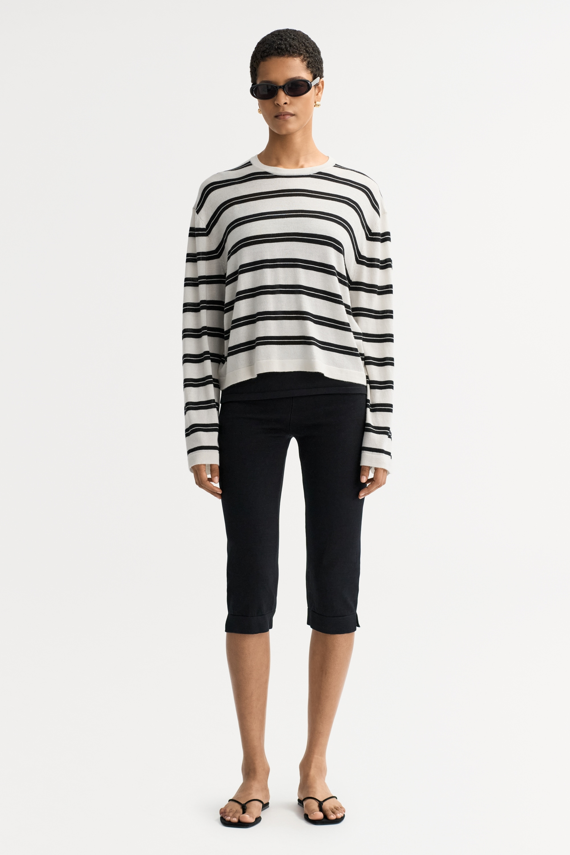 Fine knit striped crewneck Black 2
