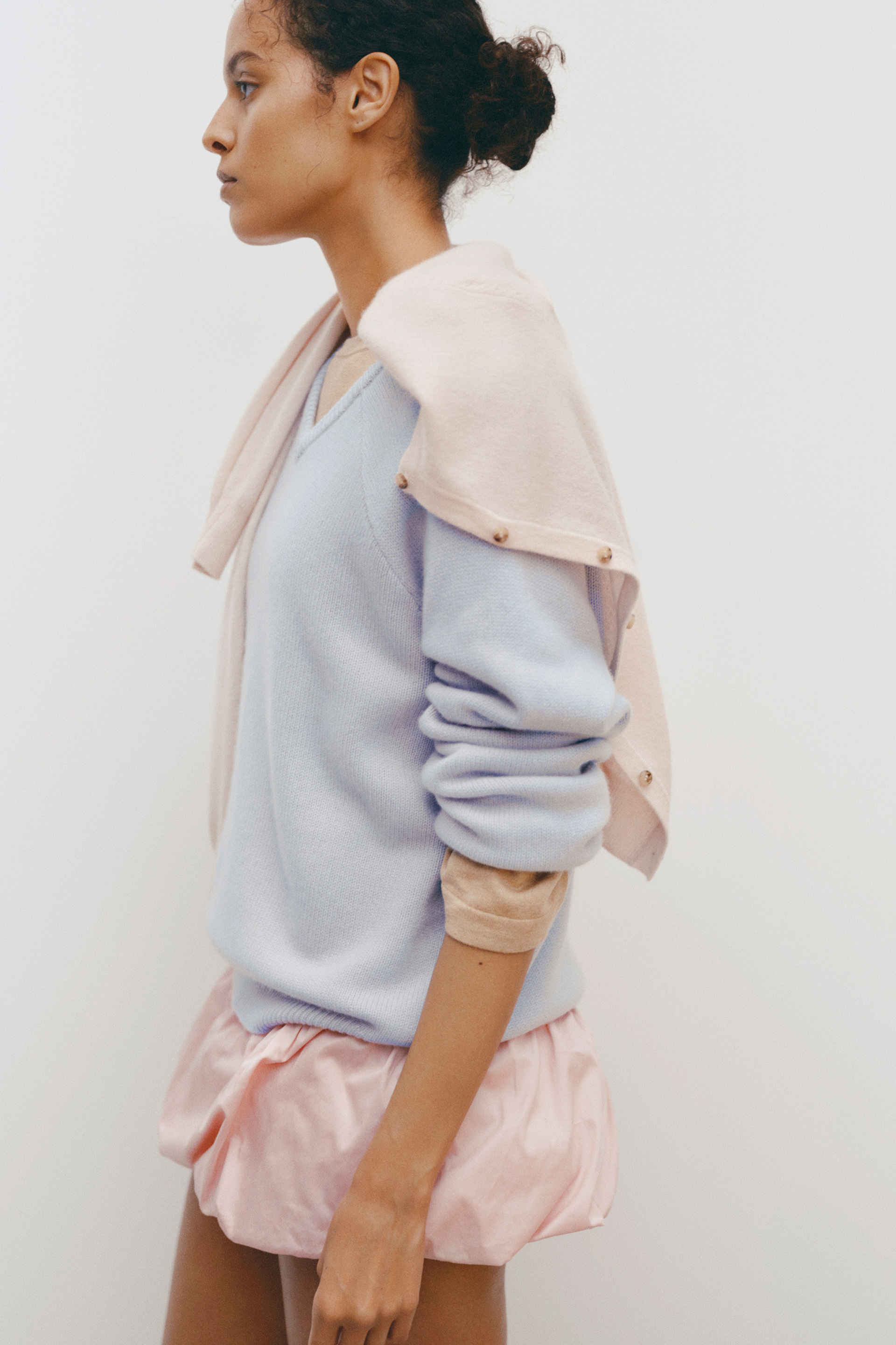 Oversized v-neck 6