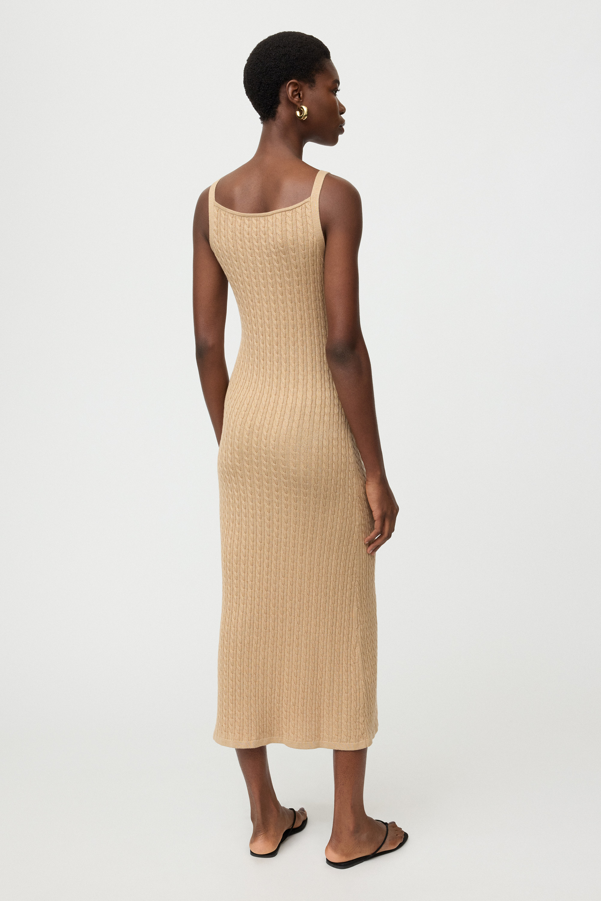 Fine knit cable knit dress 3