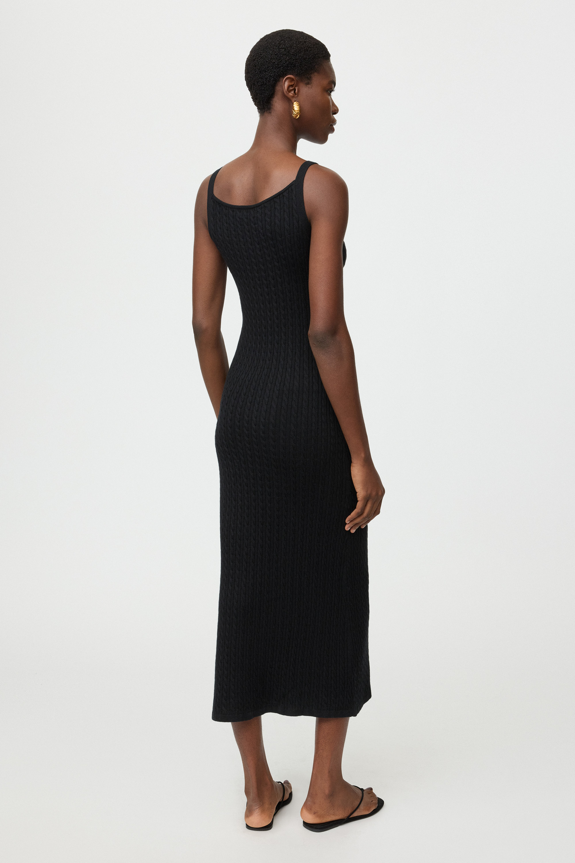 Fine knit cable knit dress 3
