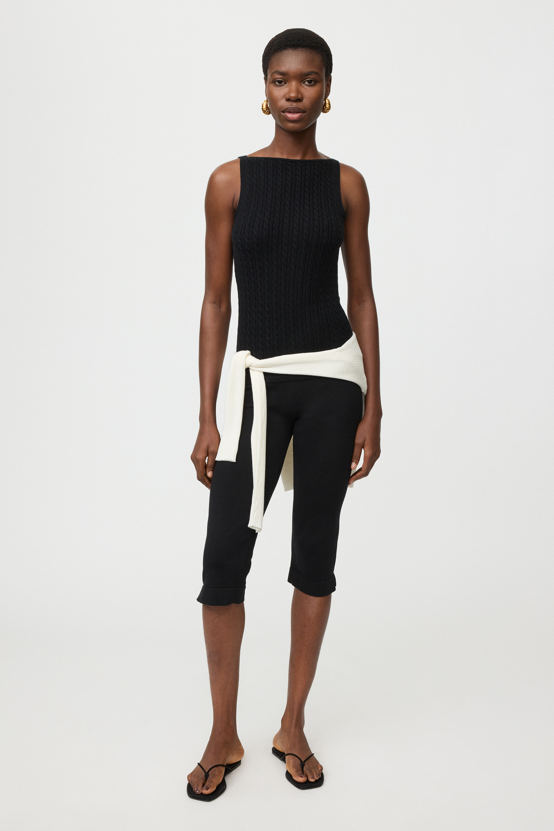 Fine knit cable knit singlet Black 2