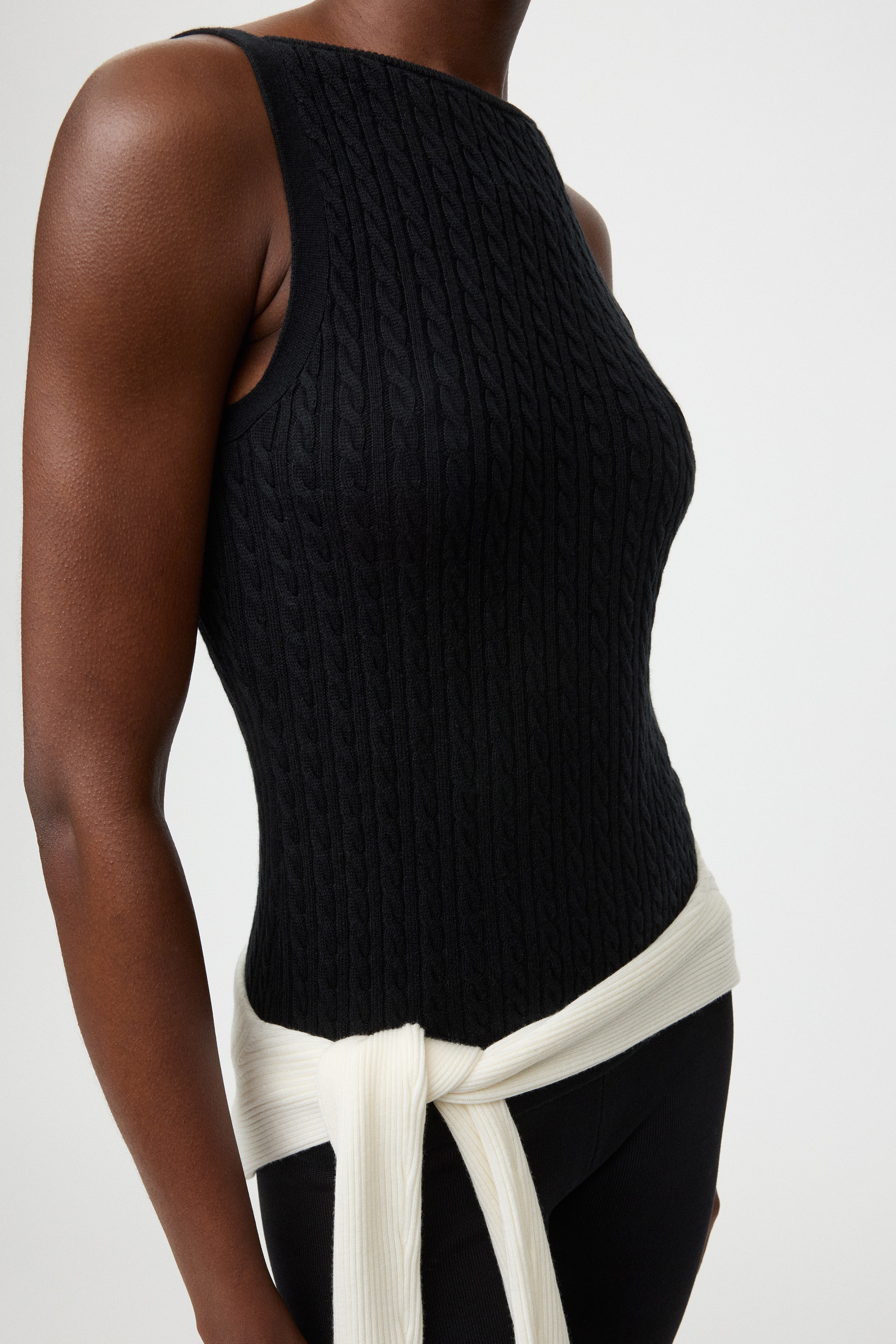Fine knit cable knit singlet 4
