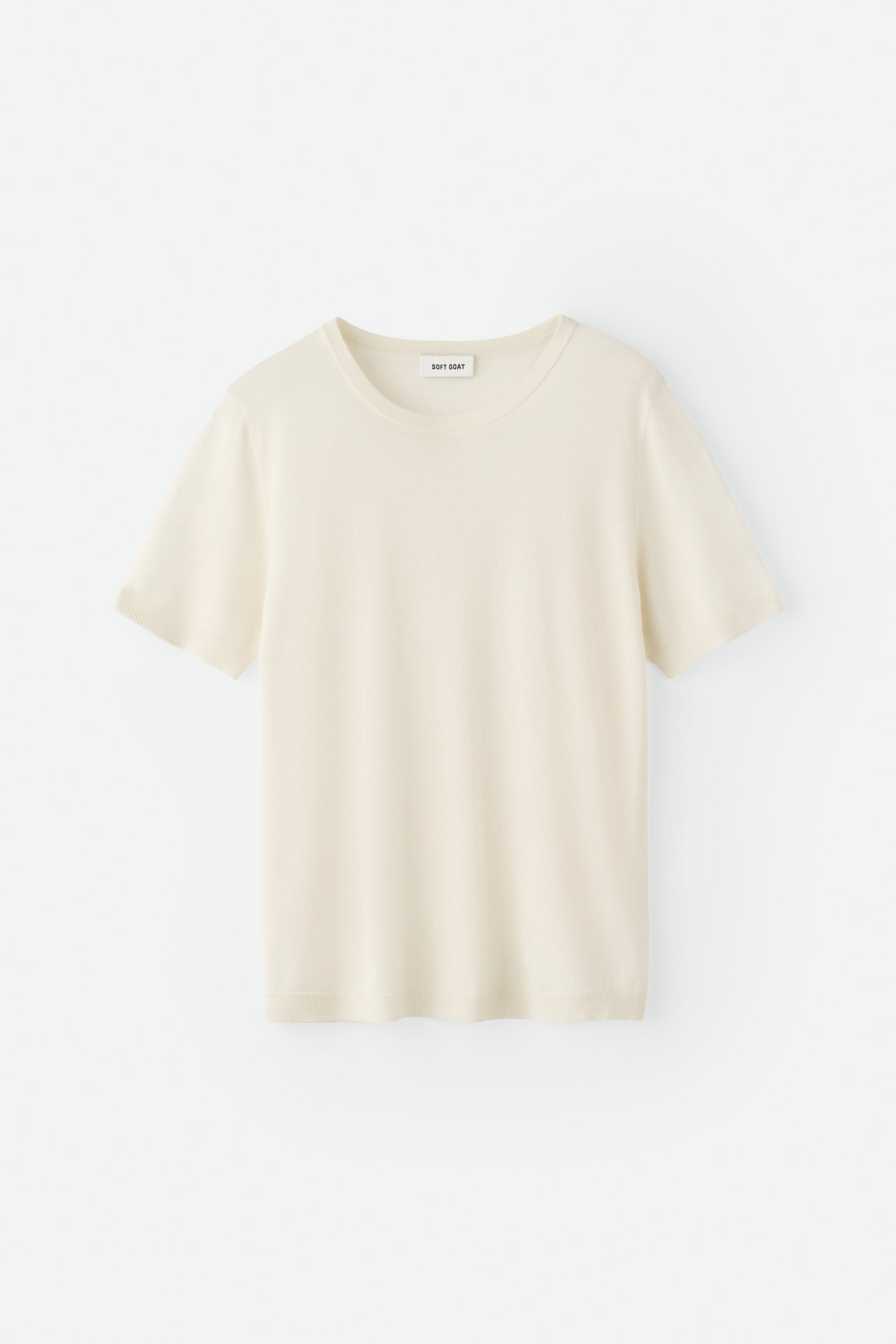 Featherlight tee 1