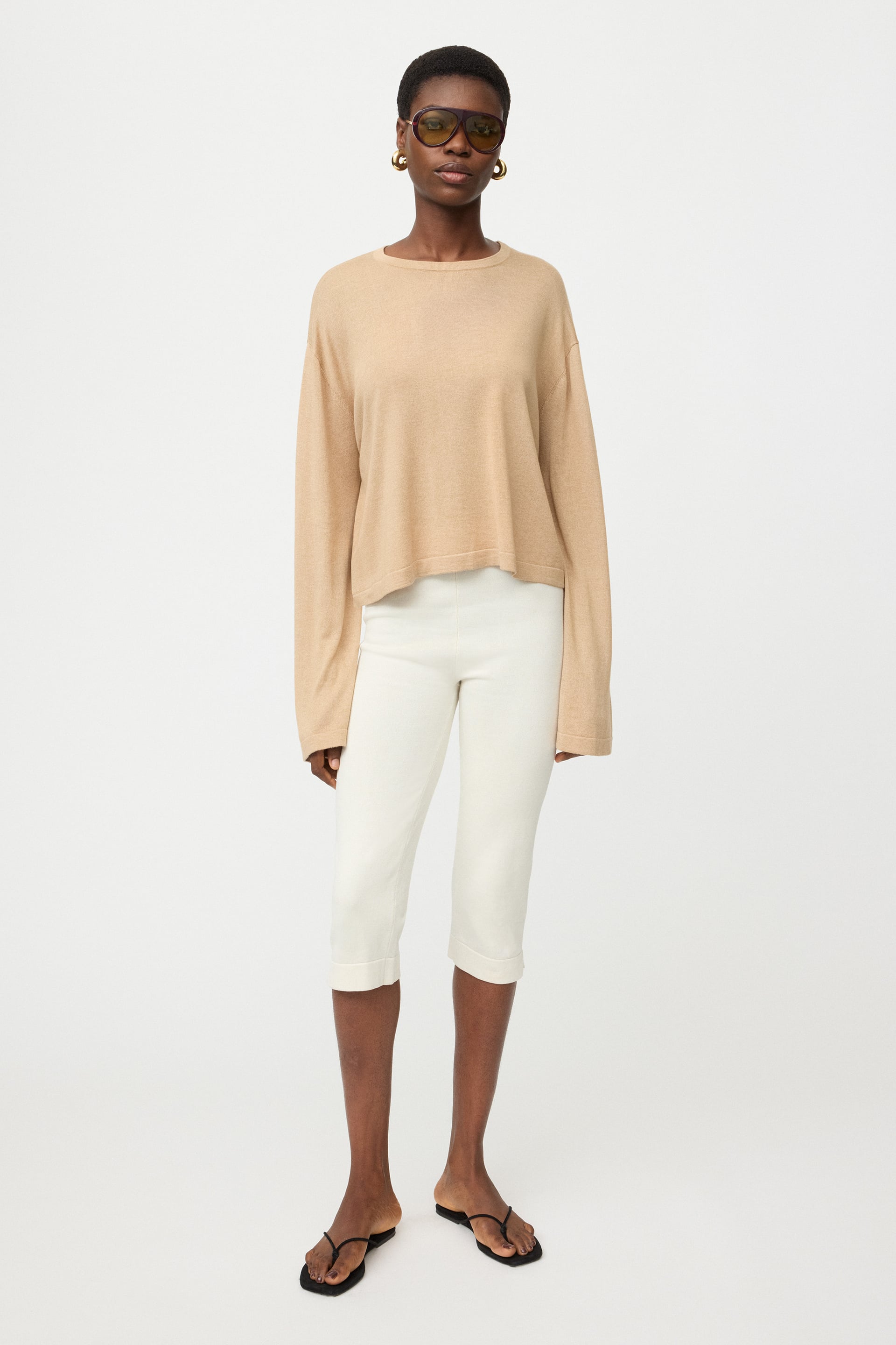 Fine knit crewneck Camel 2