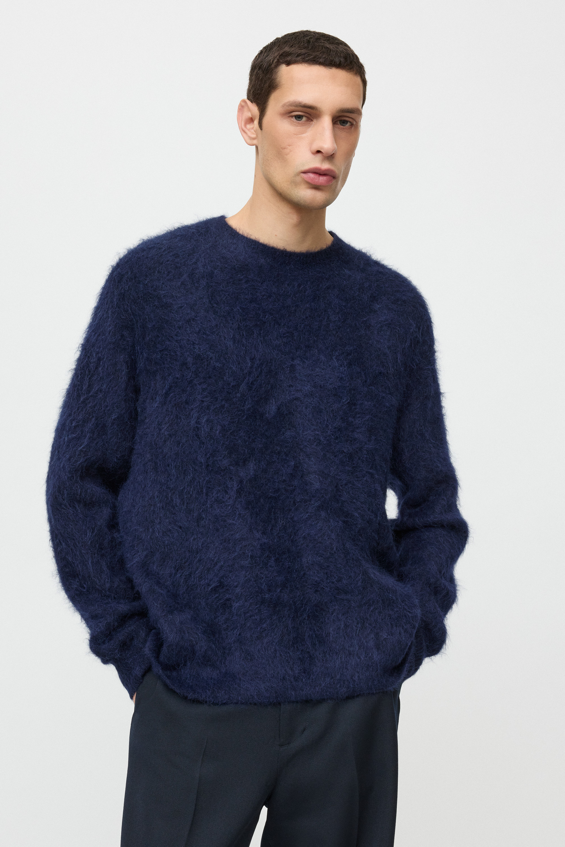 Men's relaxed fit alpaca crewneck 2