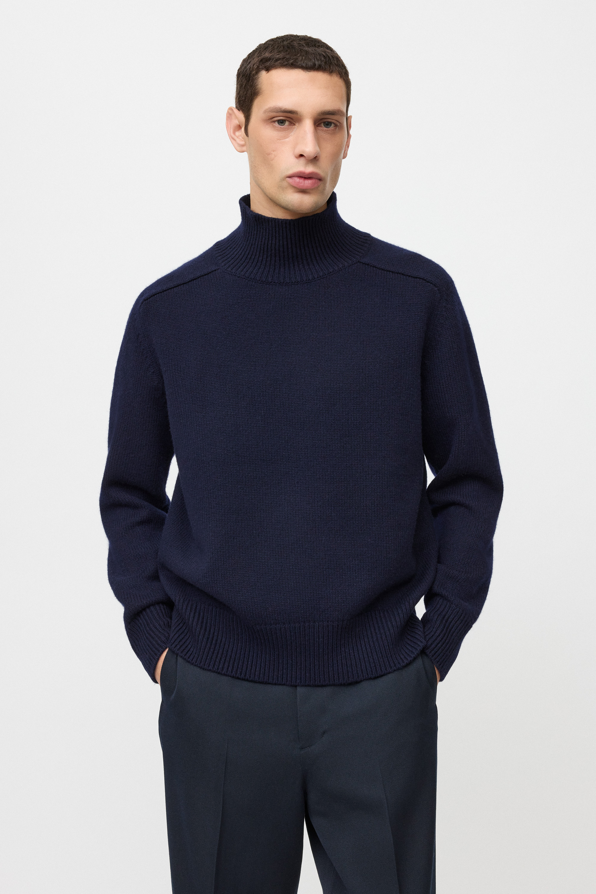 Men's relaxed fit turtleneck 2