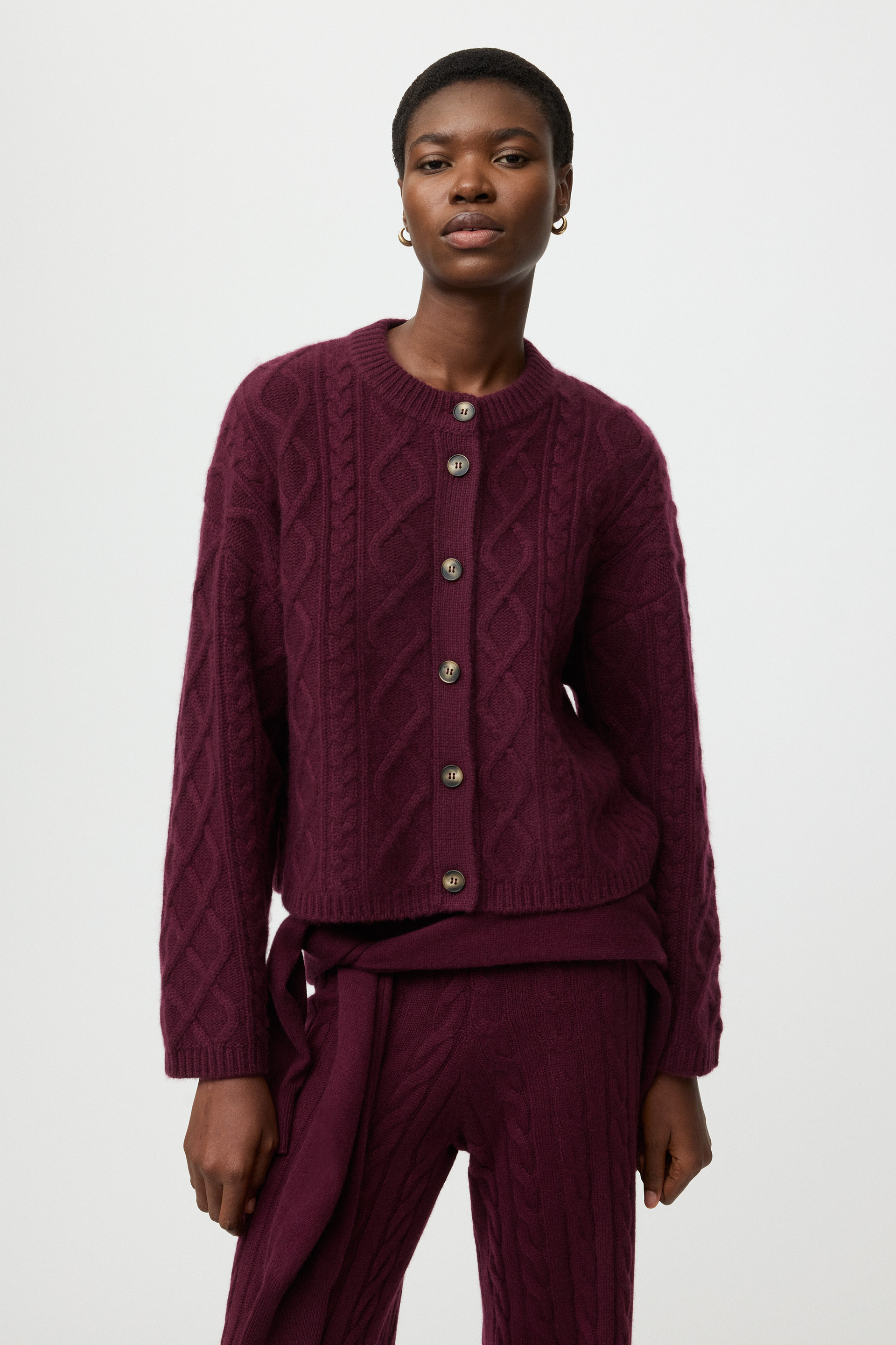Cable knit cardigan 2