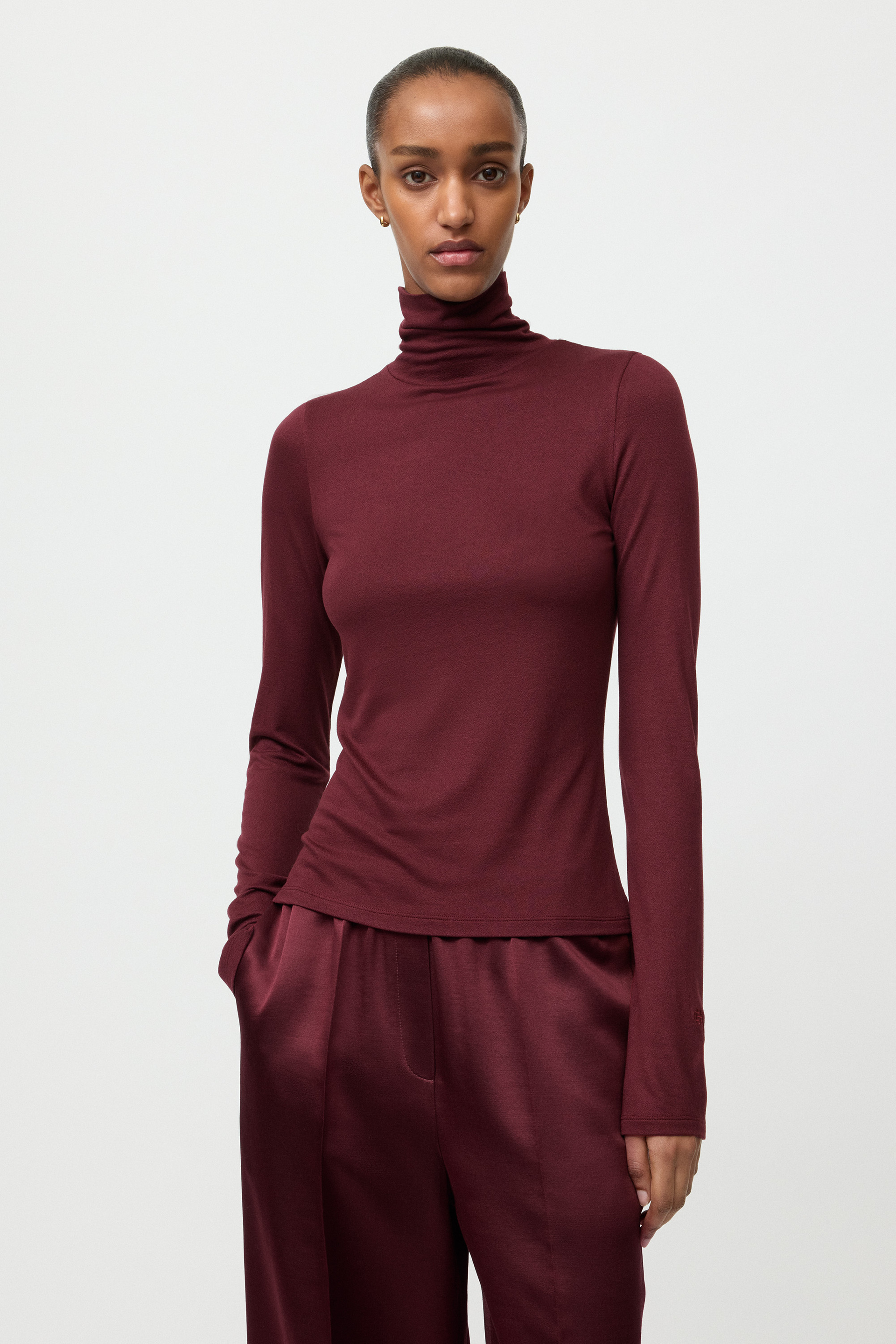 Lightweight jersey turtleneck 2