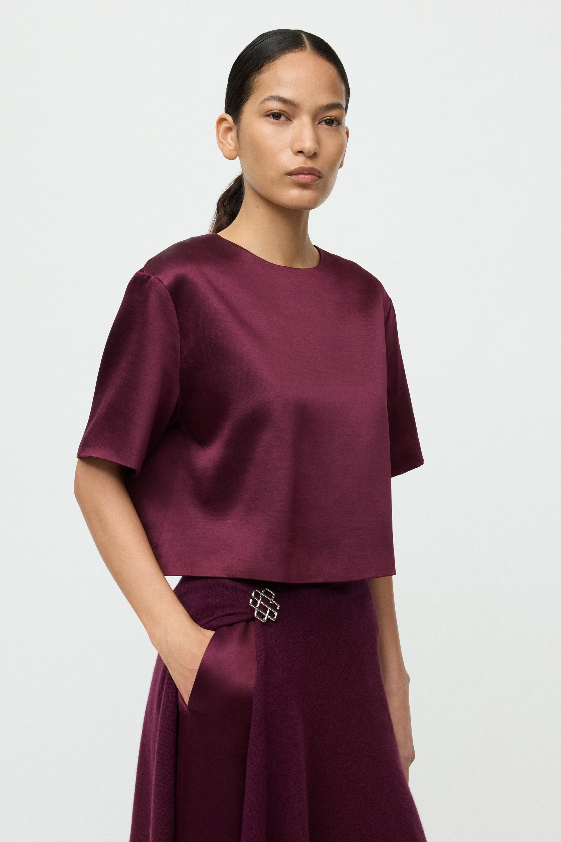 Short sleeved silk blouse 3