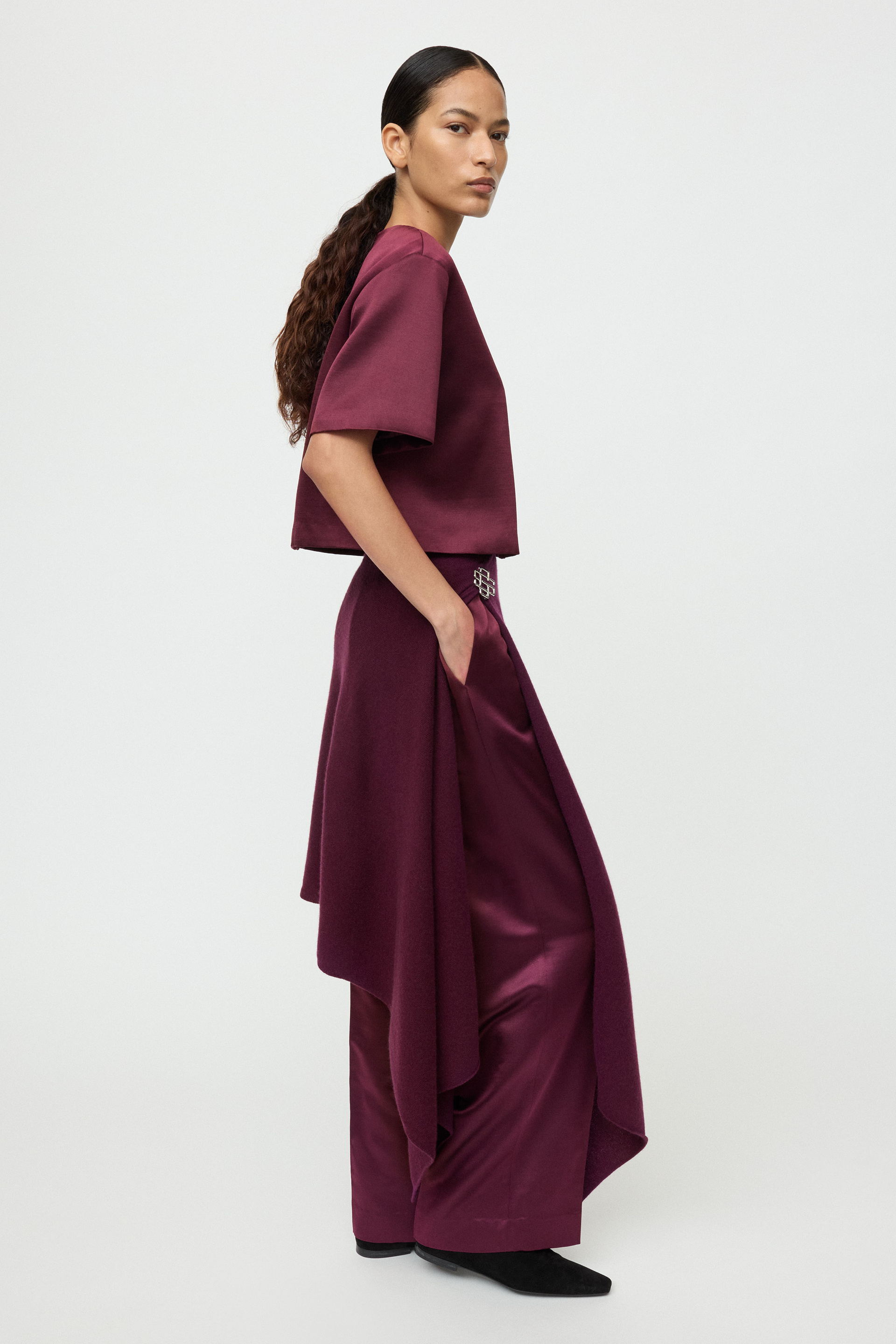 Short sleeved silk blouse 2