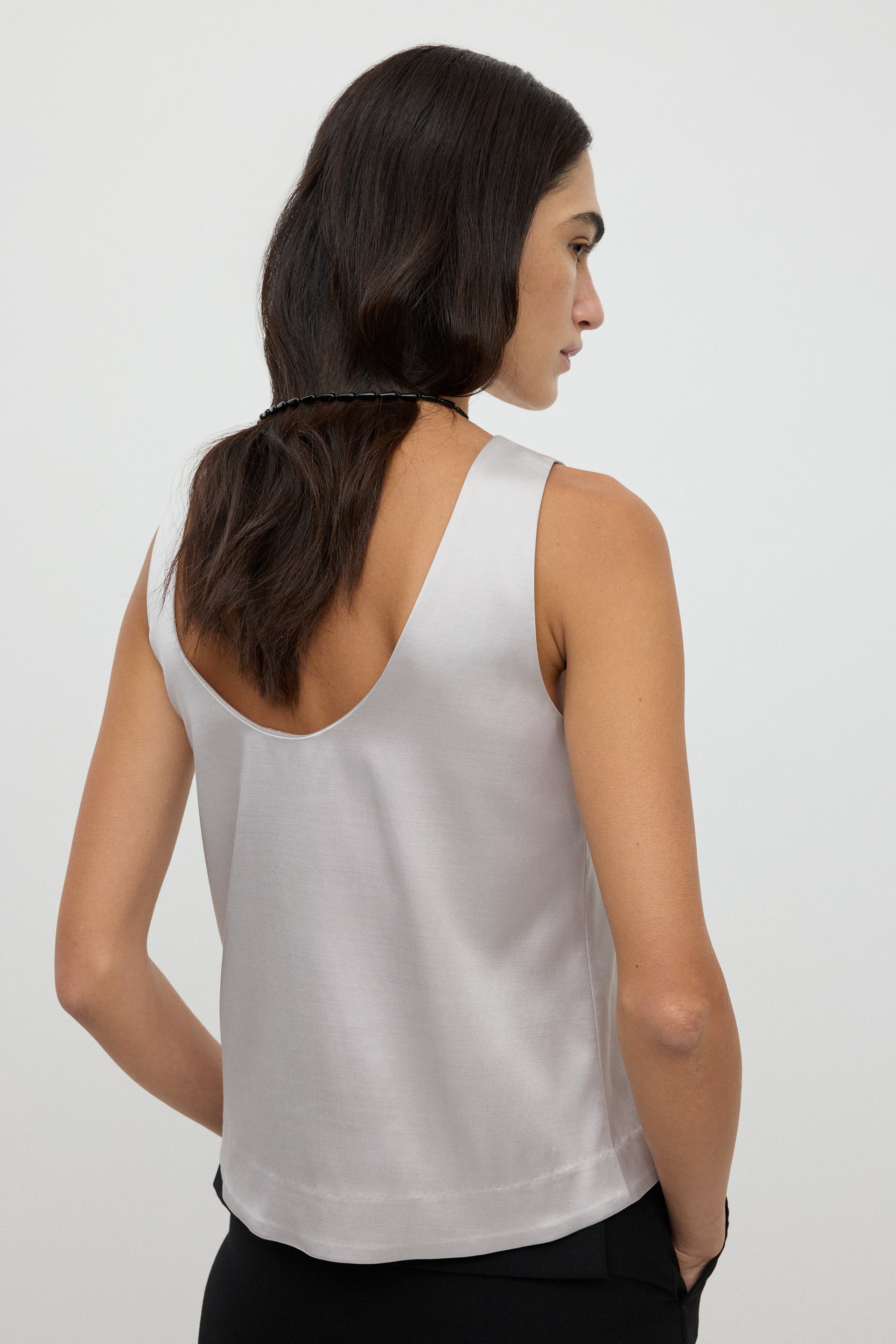 Low back singlet 3