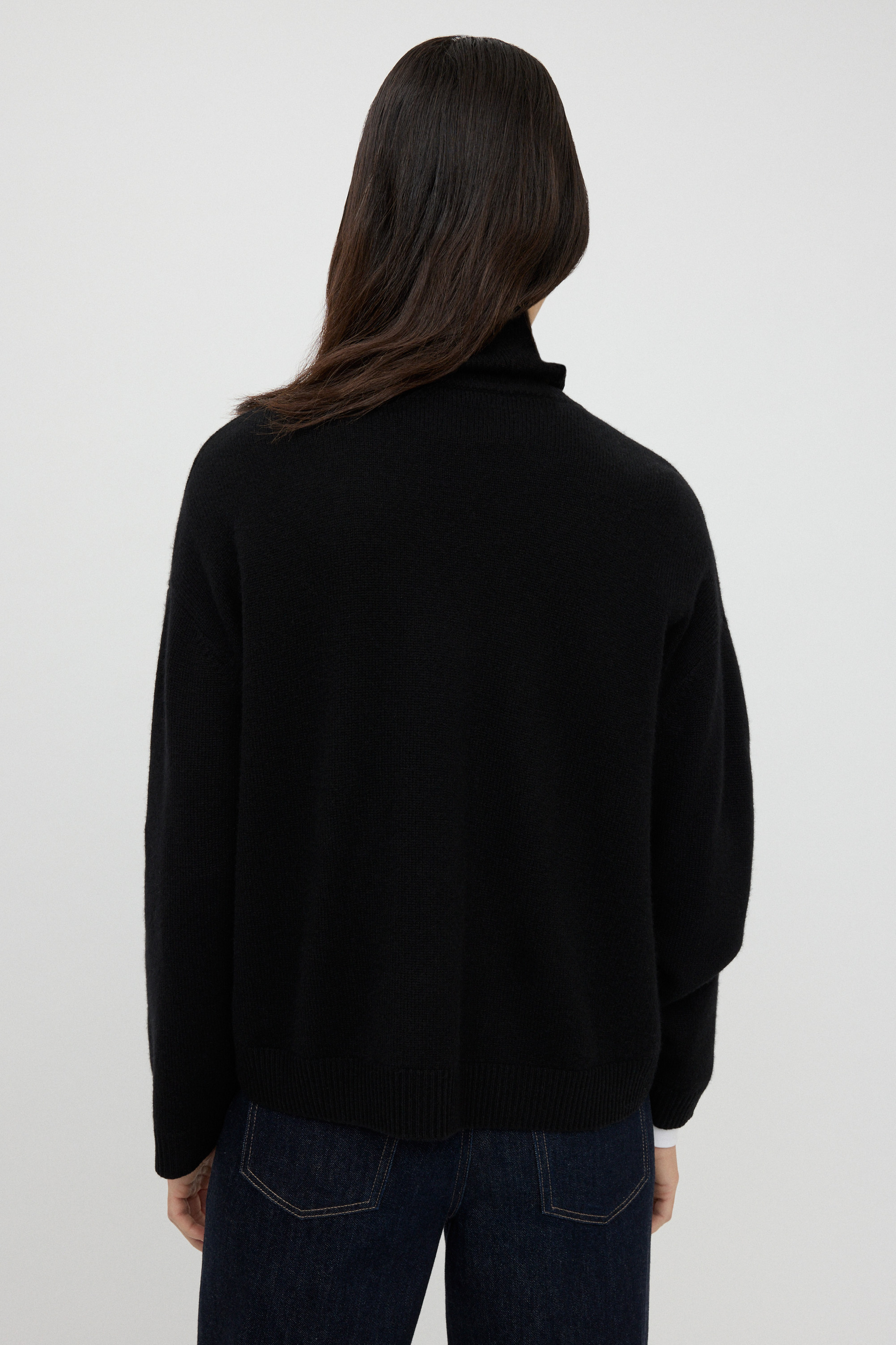 Folded turtleneck 2