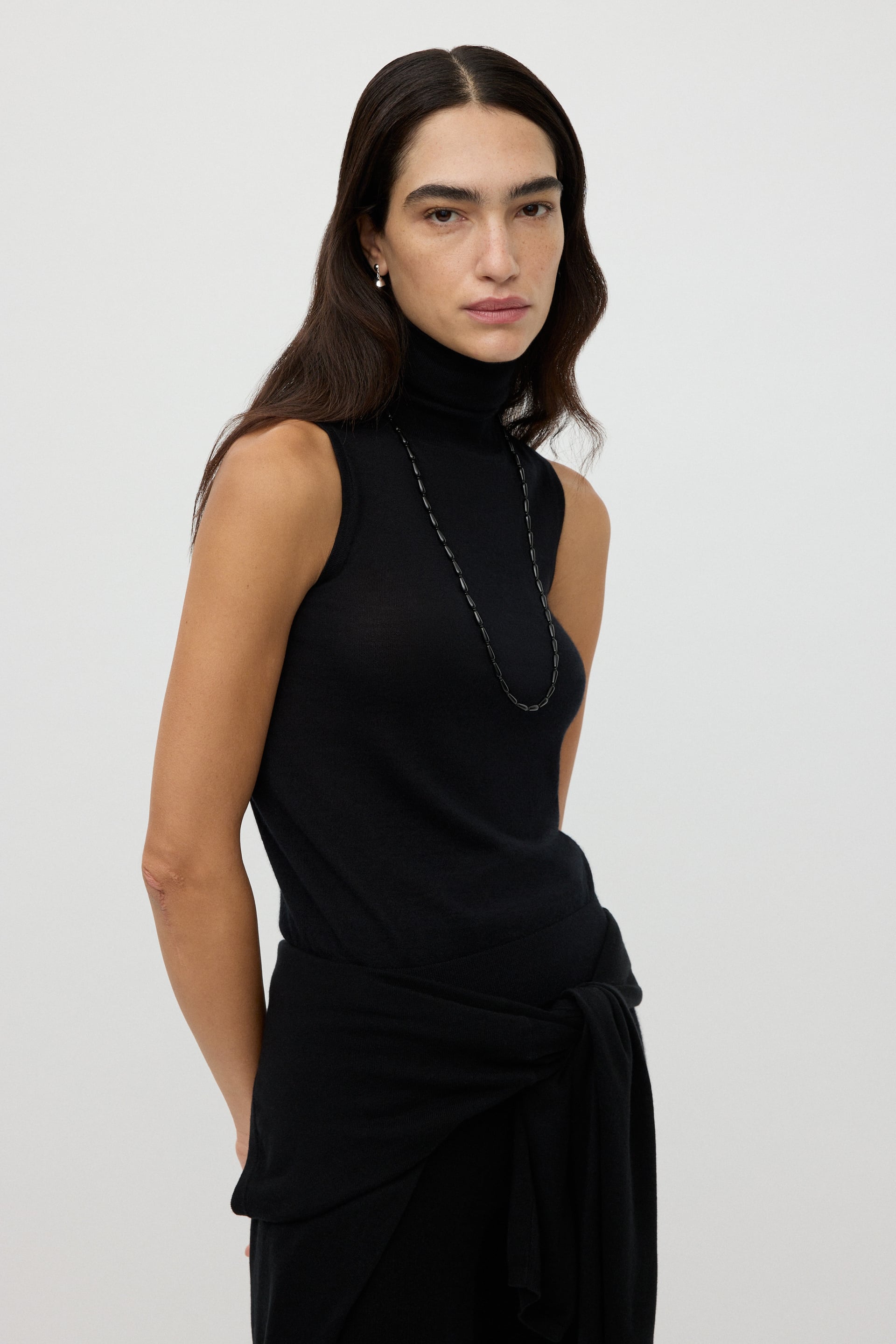 Featherlight turtleneck singlet 0
