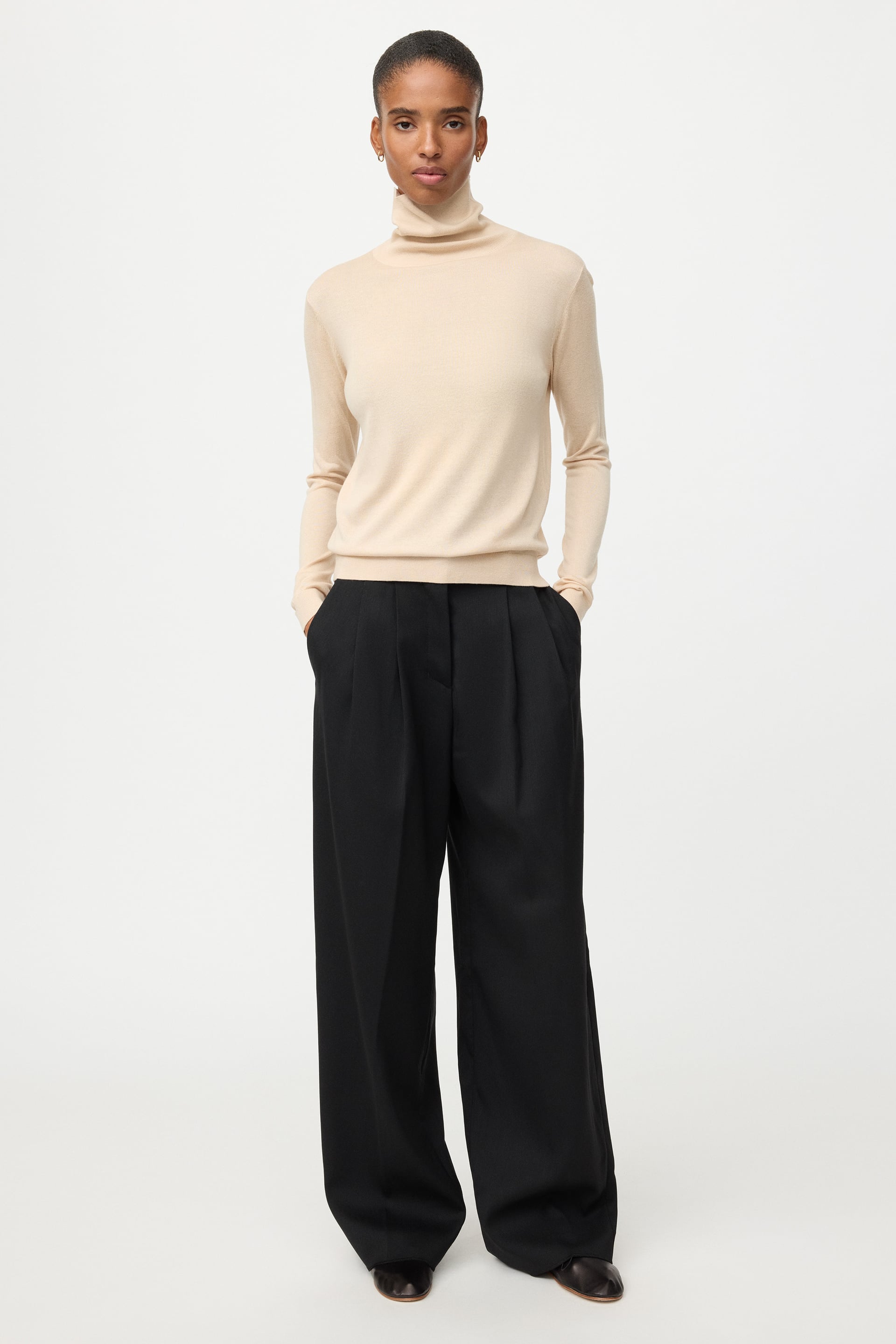 Featherlight turtleneck 0