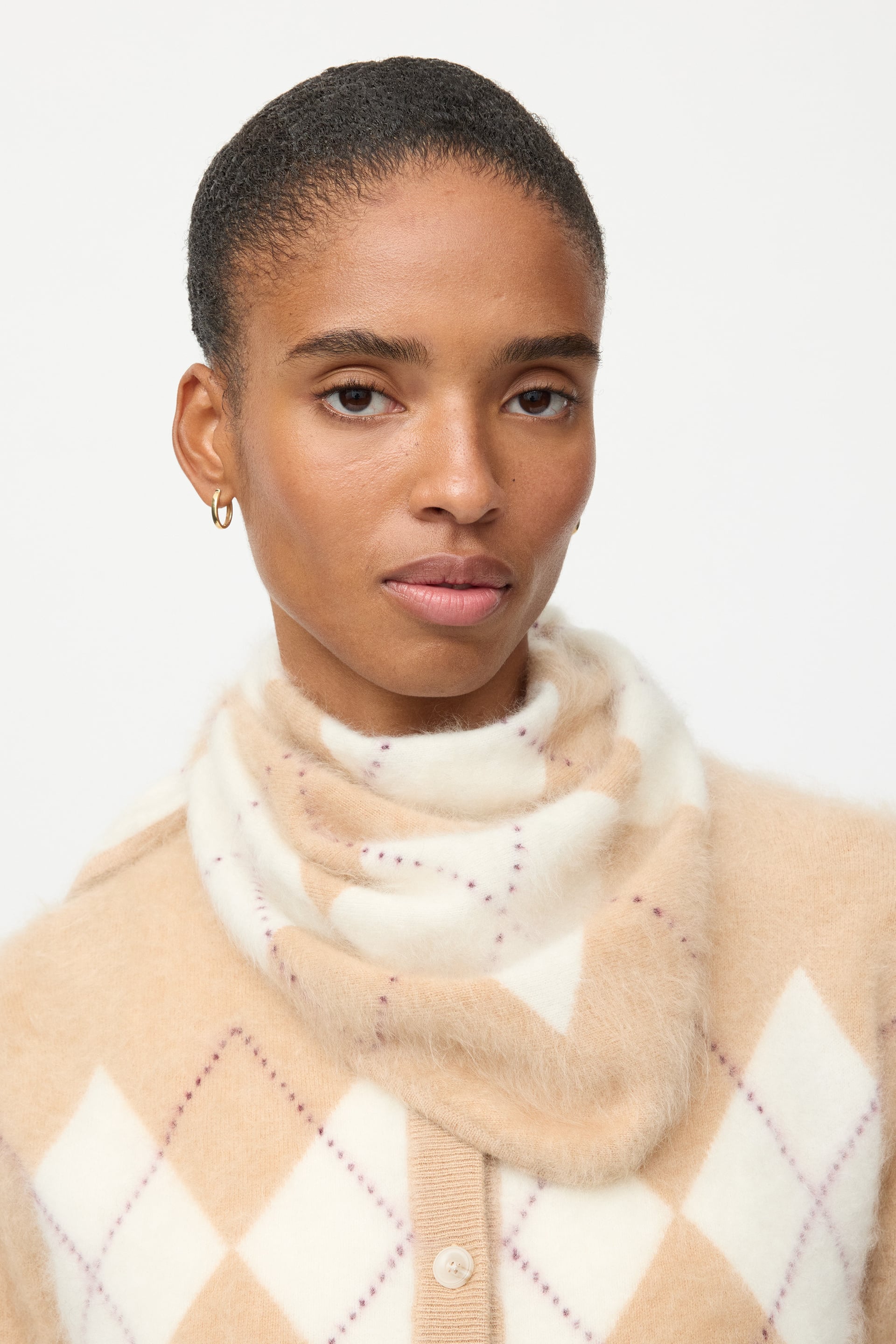 Brushed argyle scarf Camel argyle 2