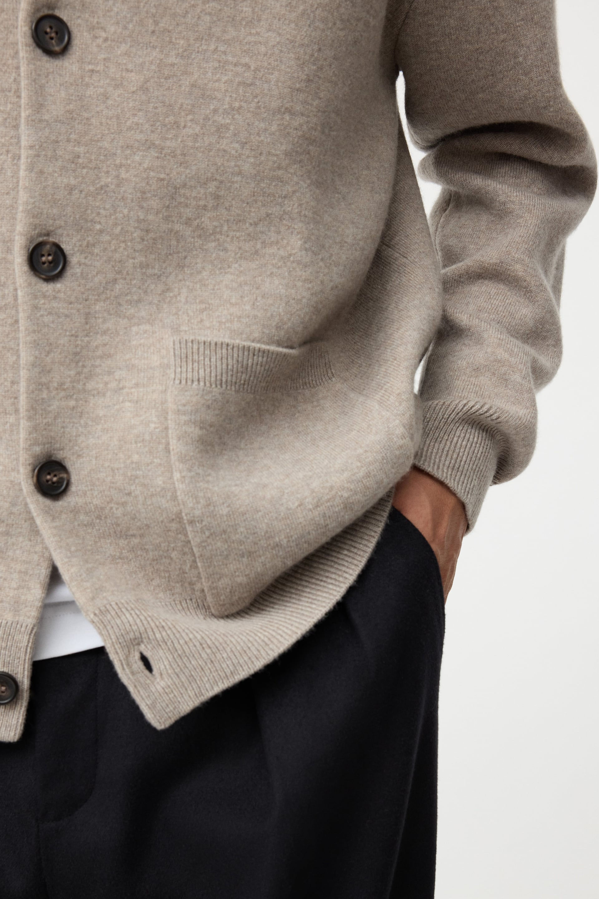Men's double knitted cardigan 2