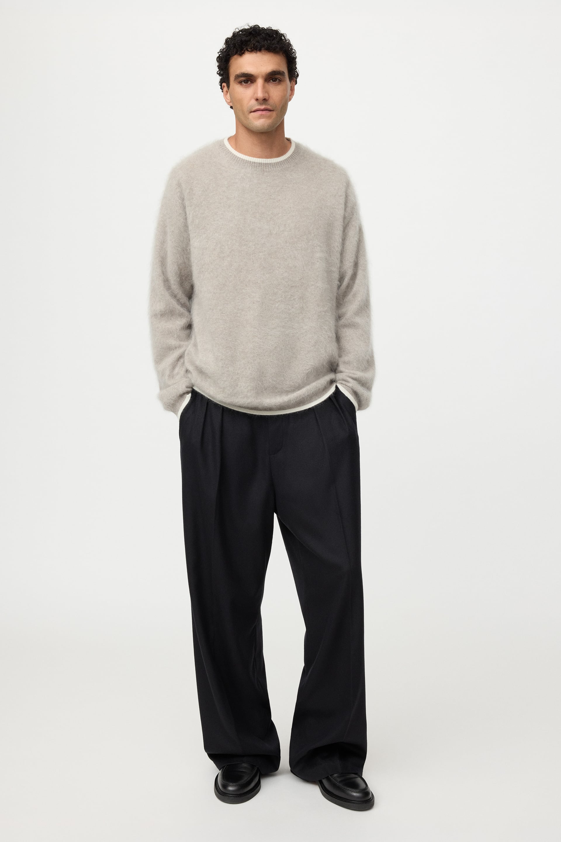 Men's color block brushed crewneck 4